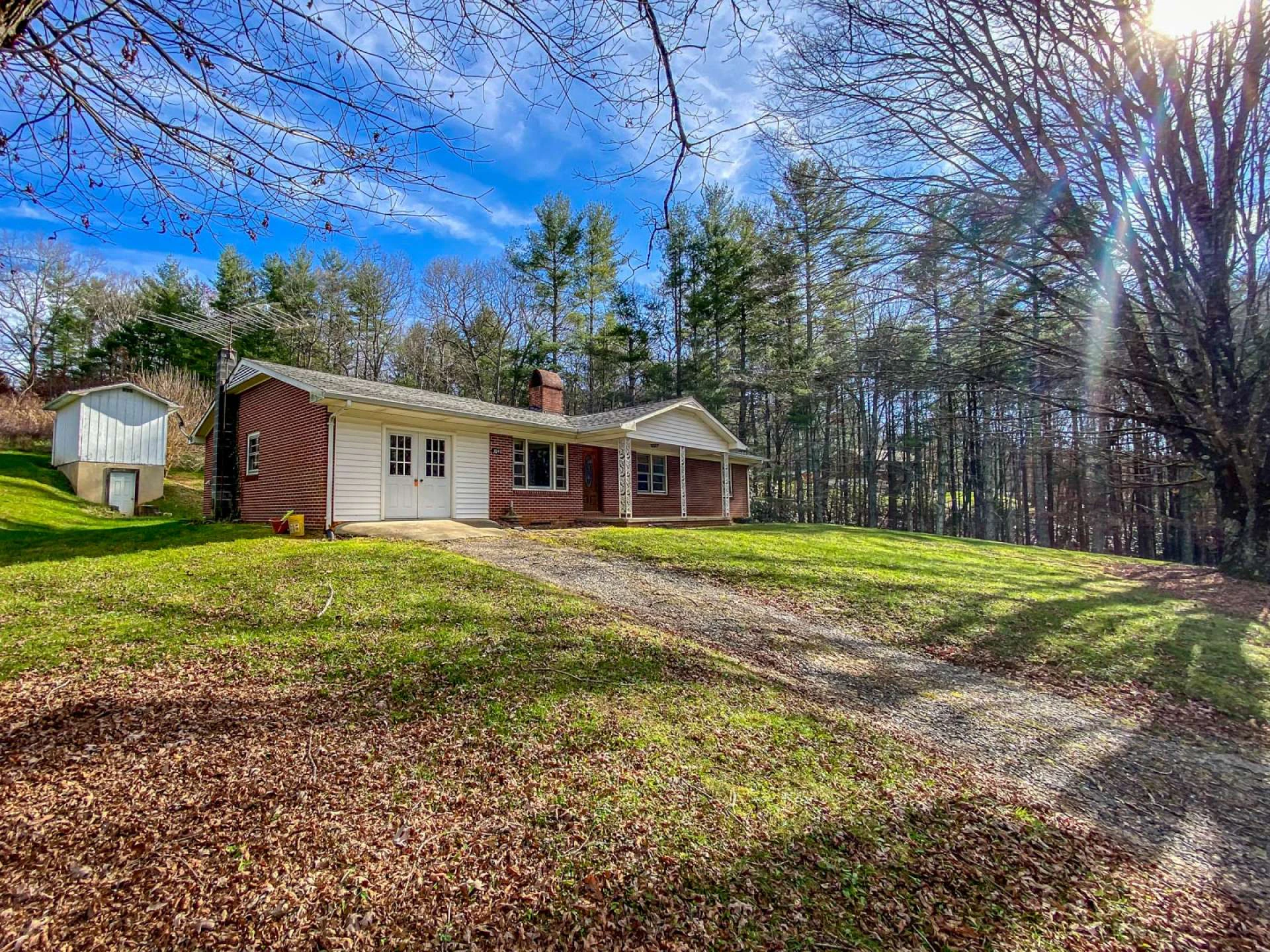 Image number 3 for the current listing
