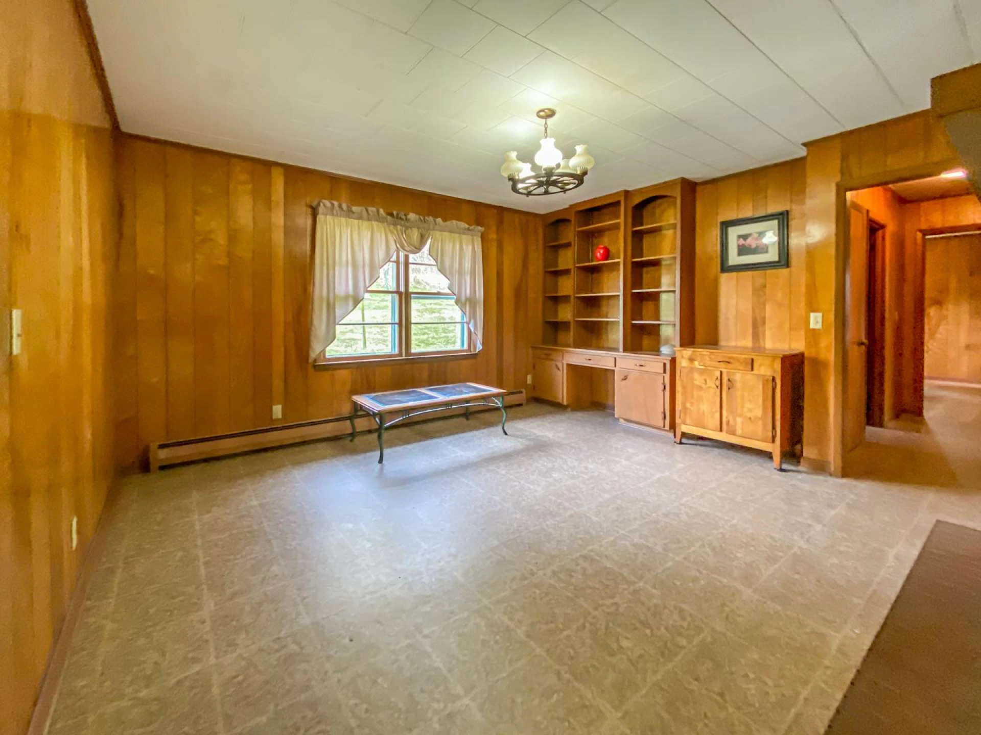Image number 9 for the current listing