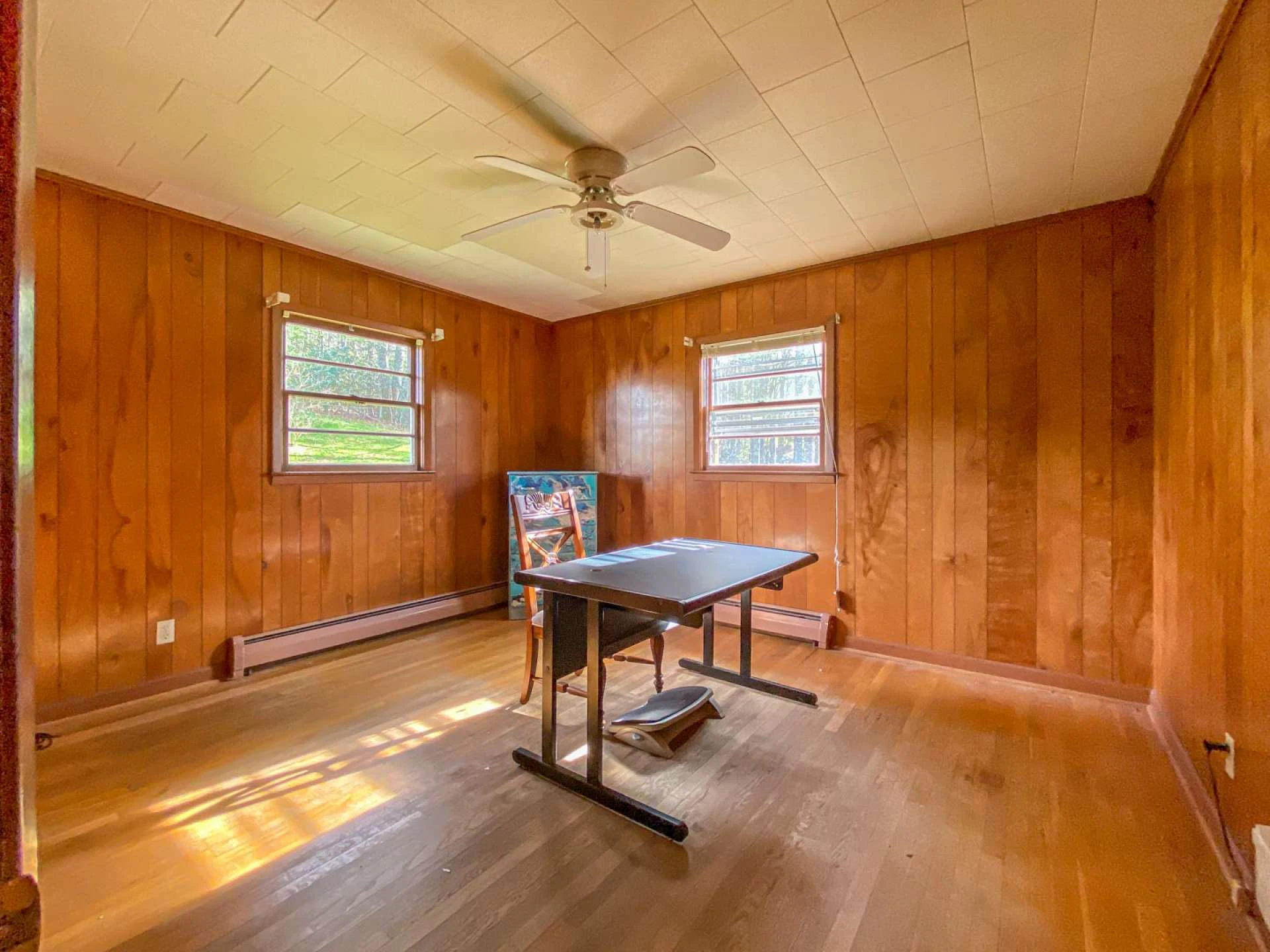 Image number 5 for the current listing