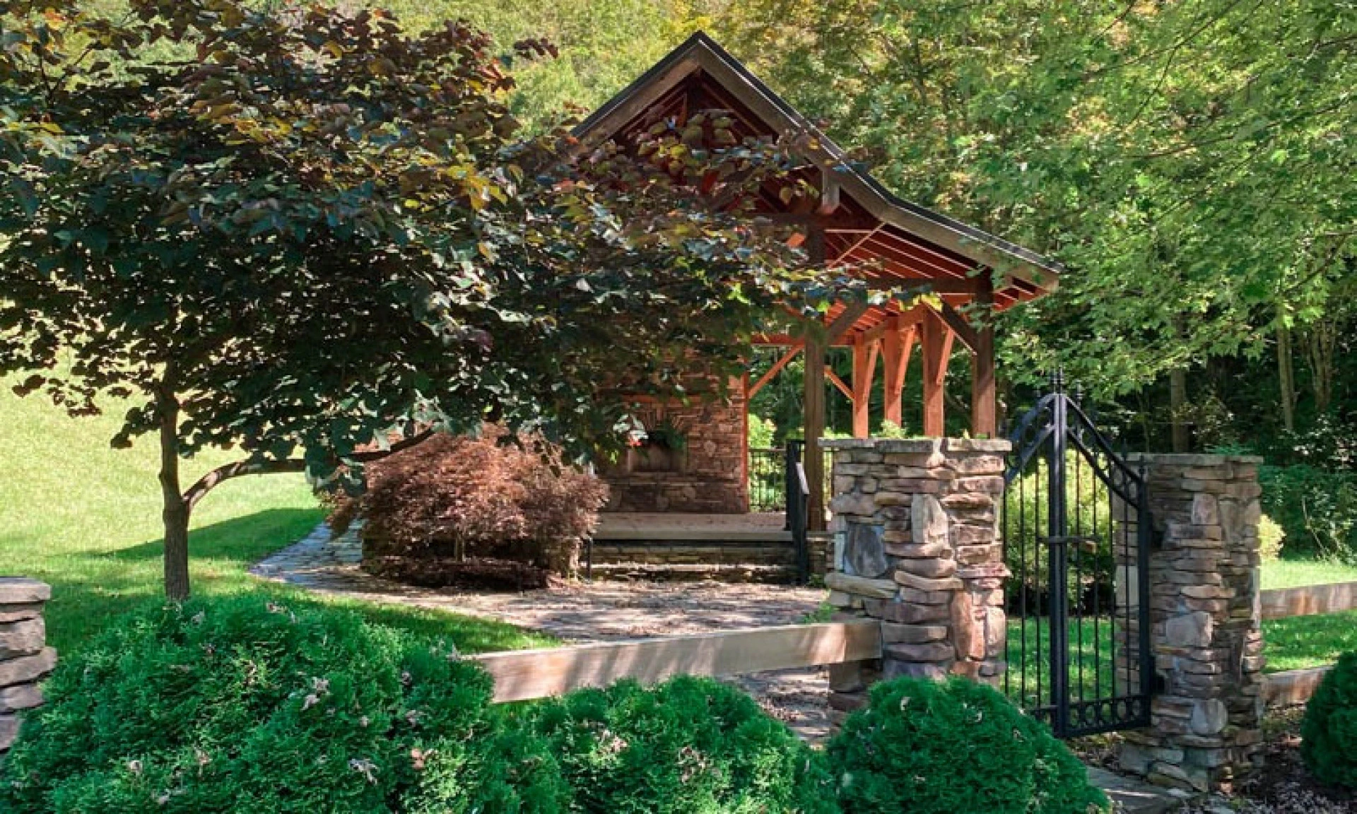 Image number 1 for the current listing