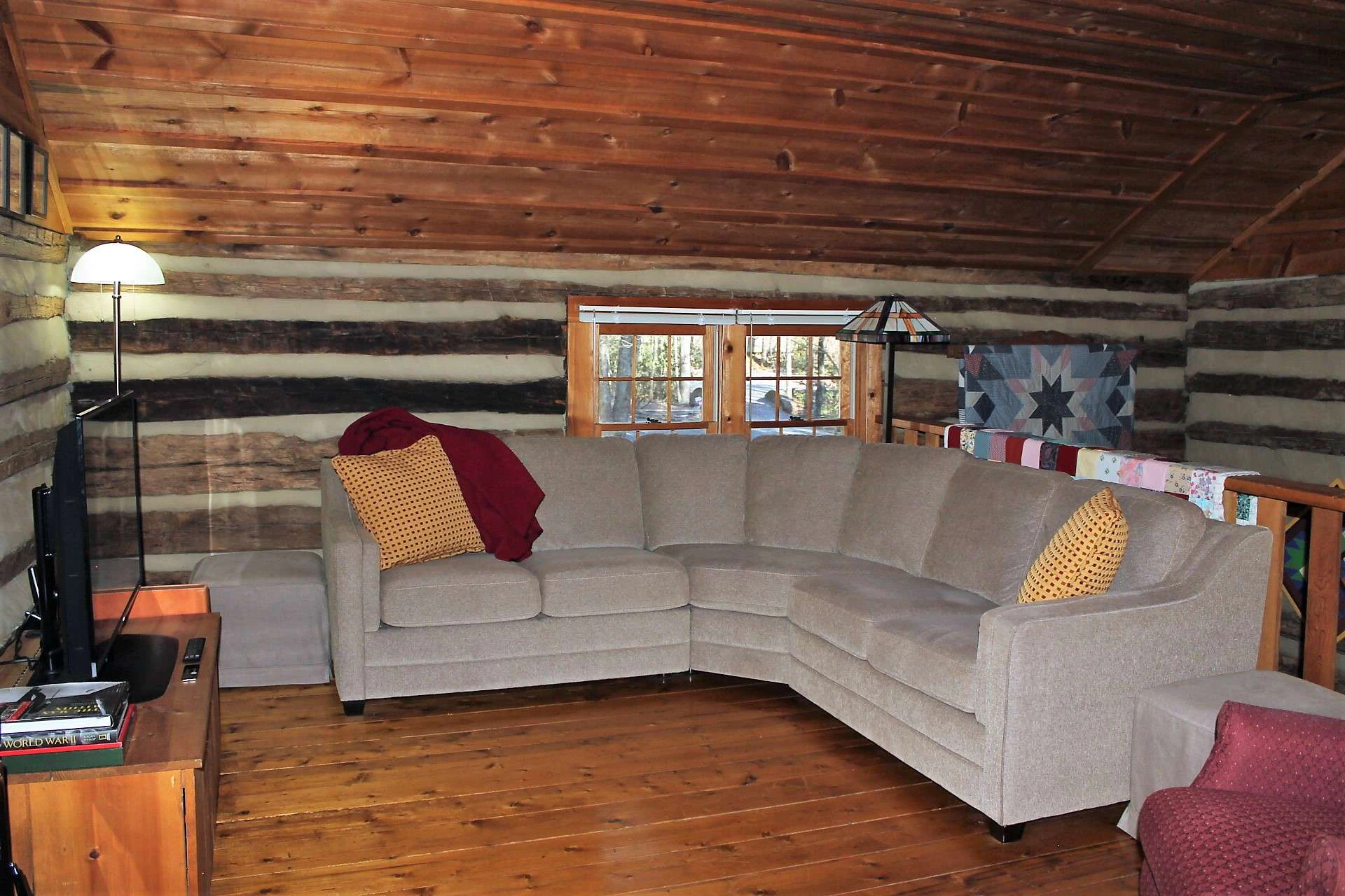 Image number 5 for the current listing
