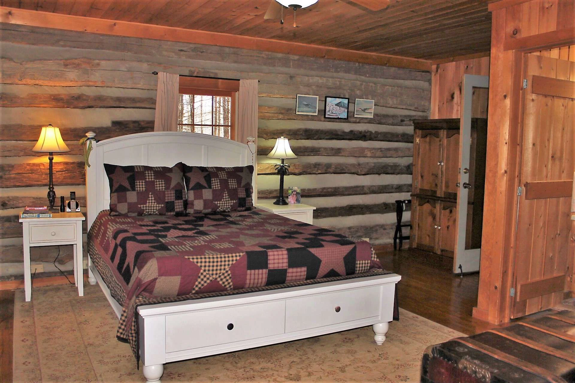 Image number 17 for the current listing