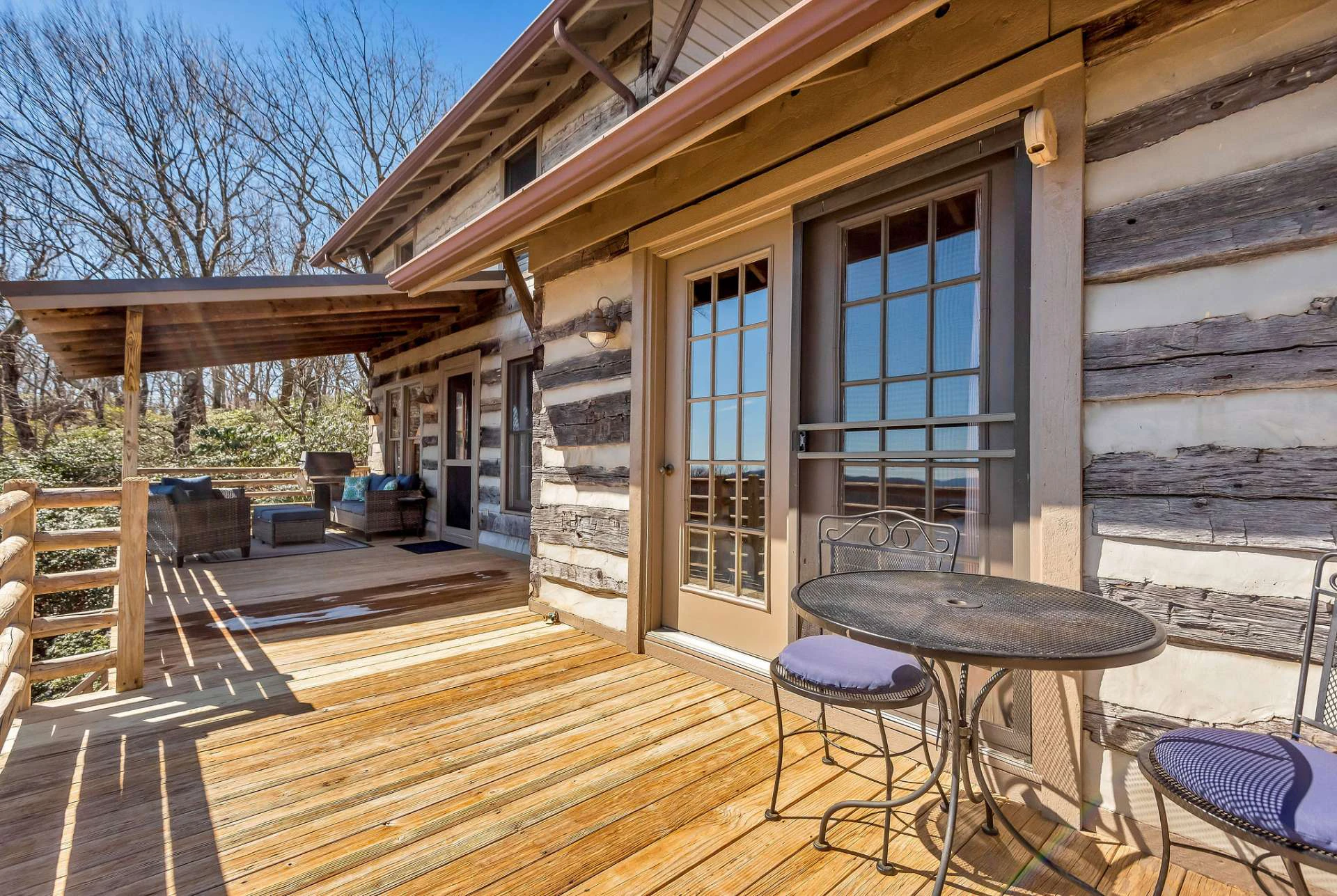Image number 2 for the current listing