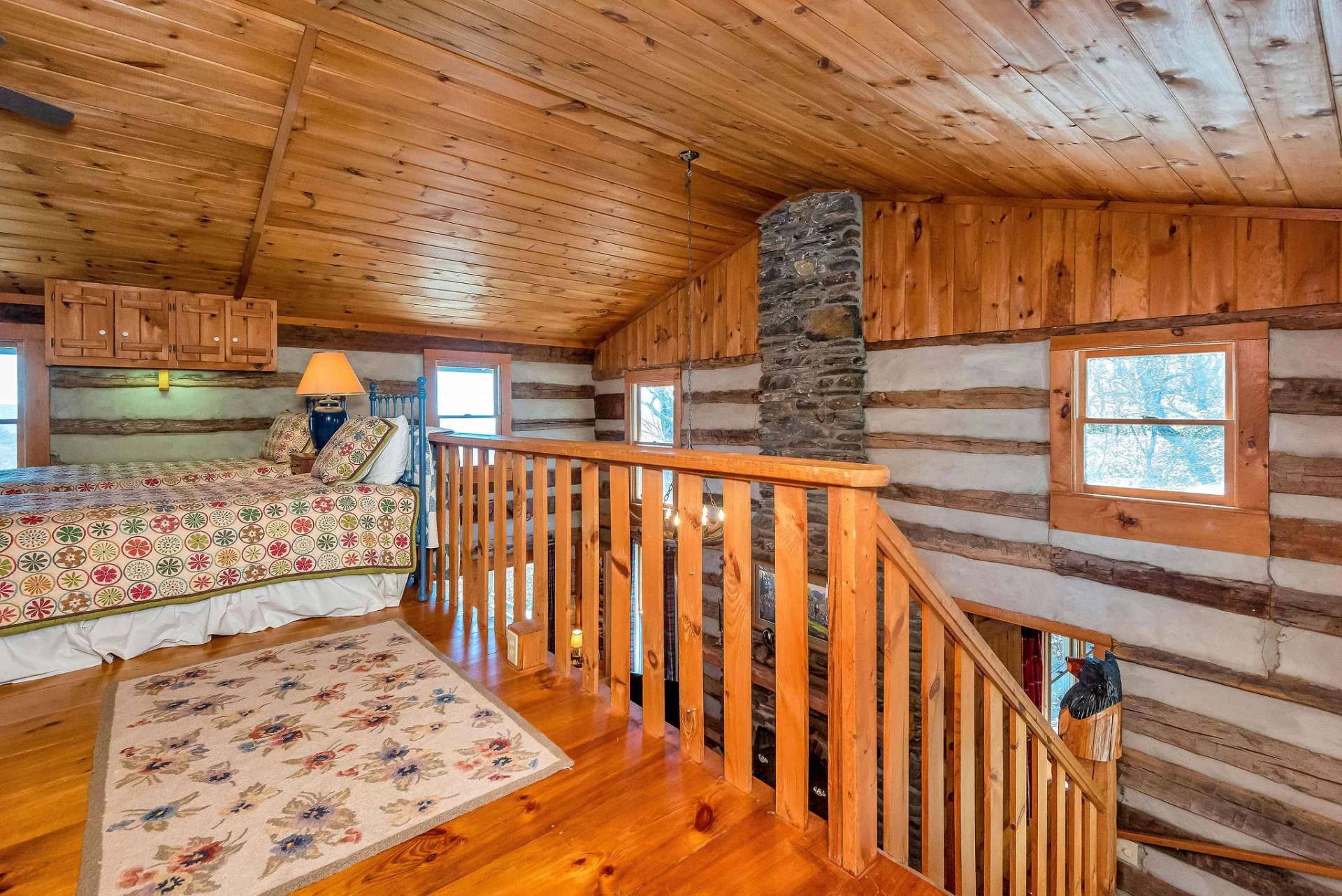 Image number 7 for the current listing