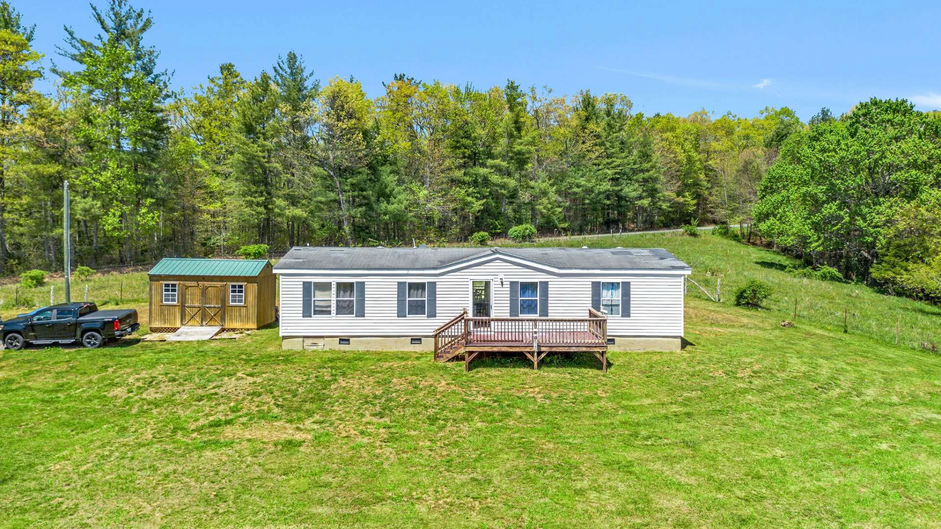 Image number 4 for the current listing