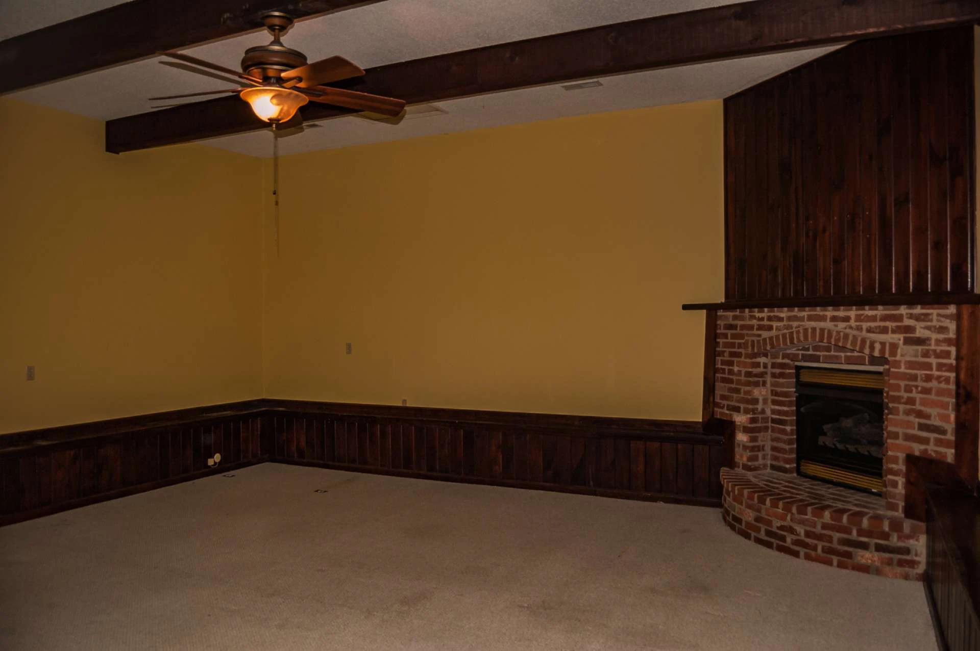 Image number 6 for the current listing