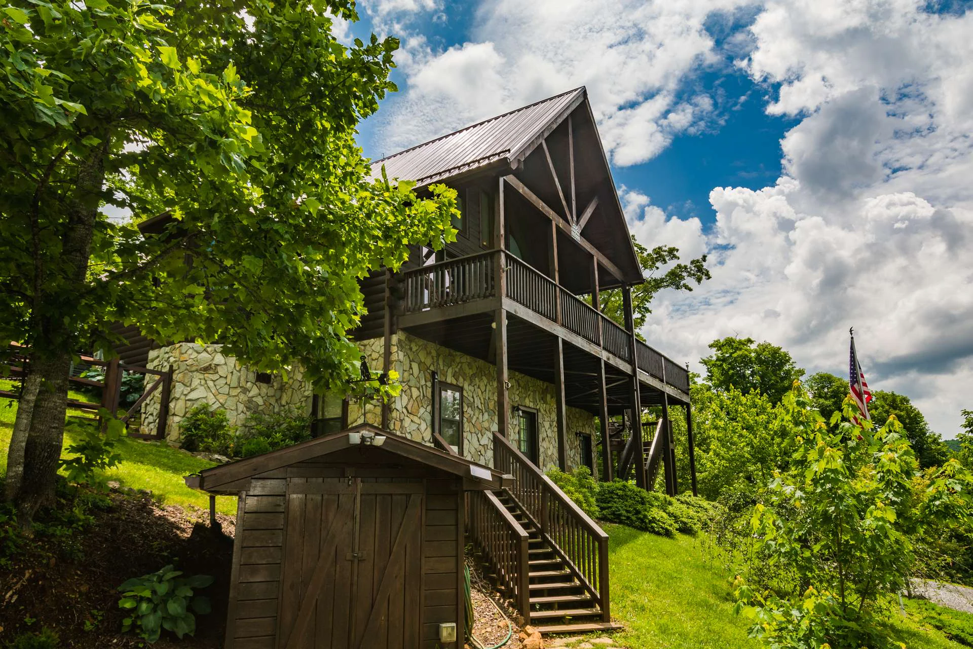 Image number 4 for the current listing