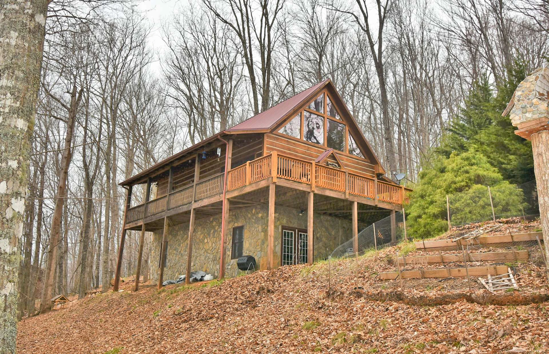 Image number 21 for the current listing