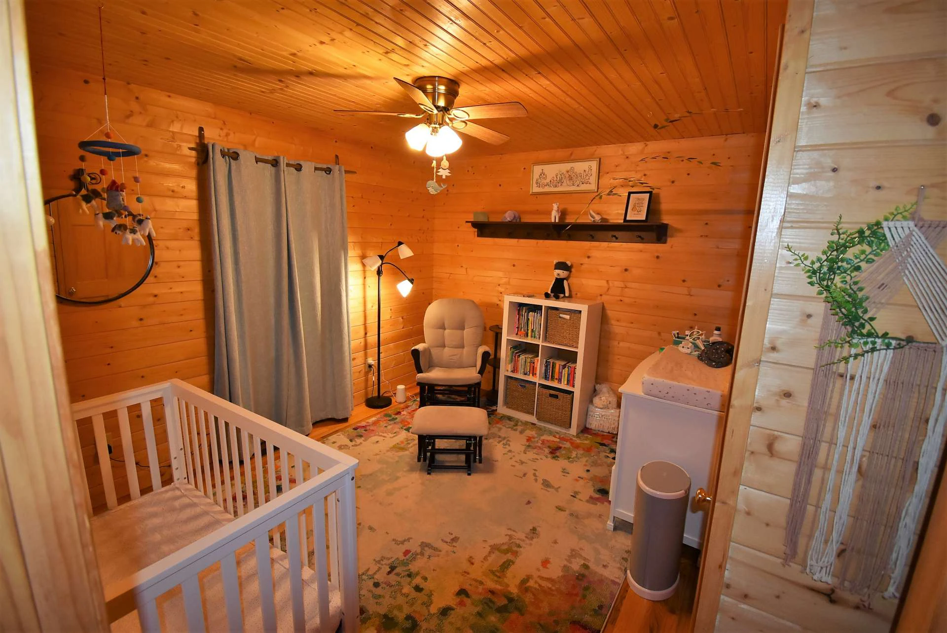 Image number 8 for the current listing