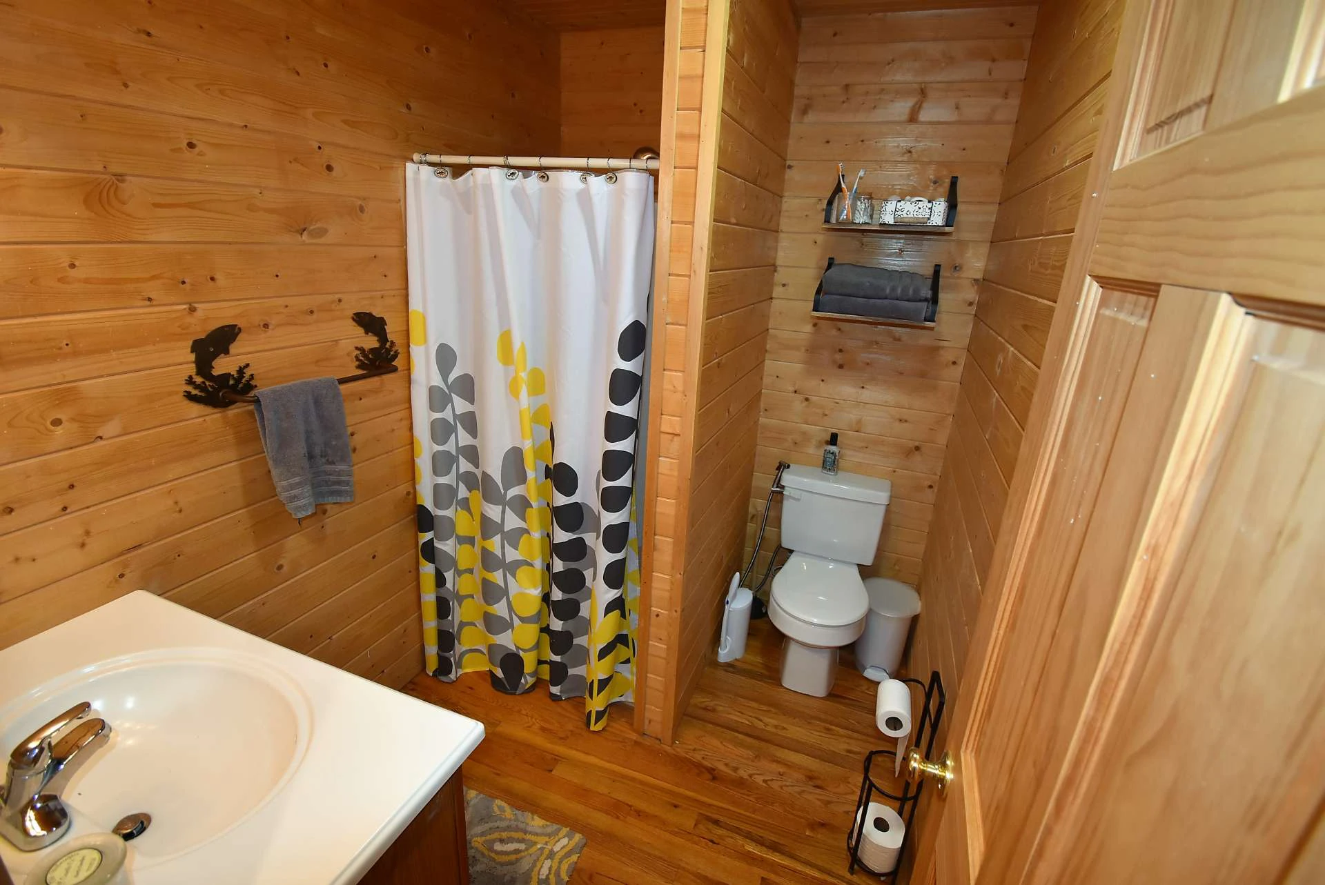 Image number 7 for the current listing