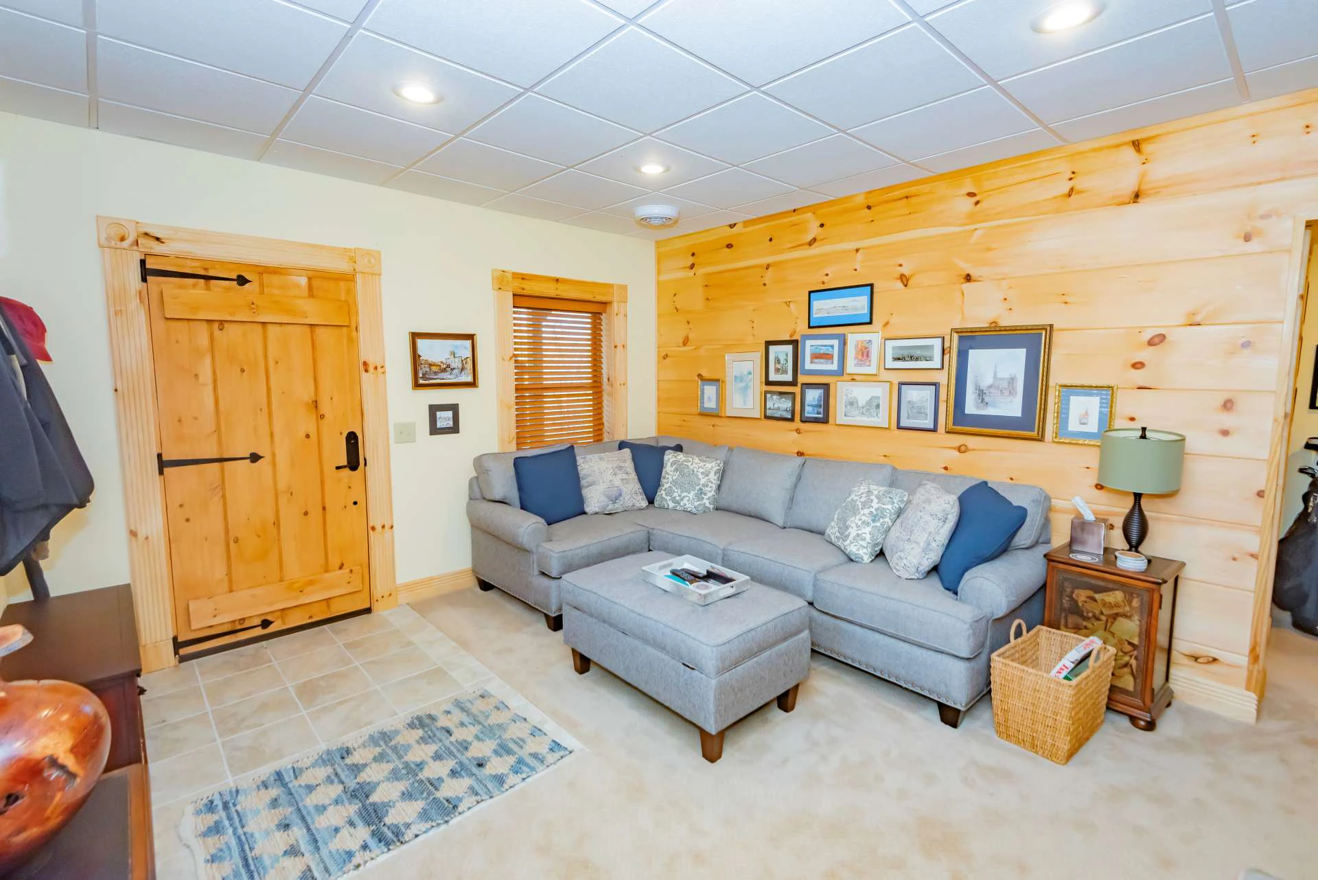 Image number 6 for the current listing