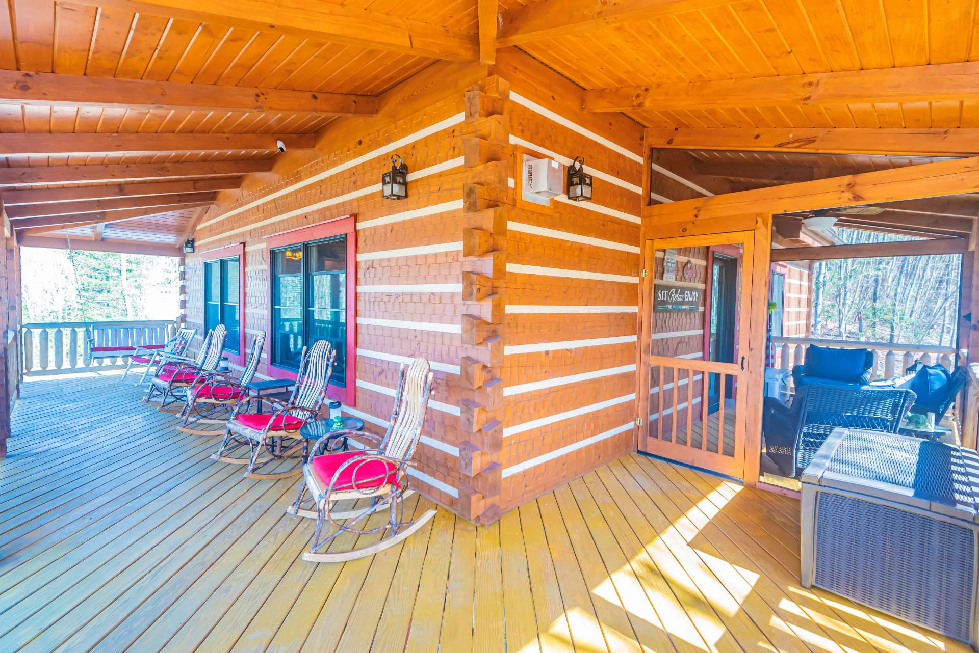 Image number 15 for the current listing