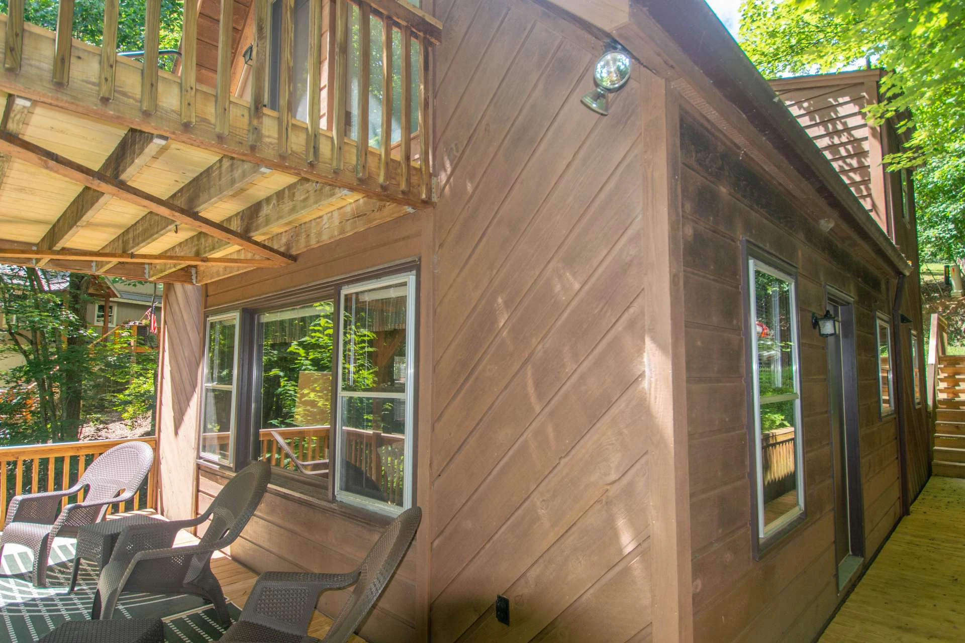 Image number 9 for the current listing