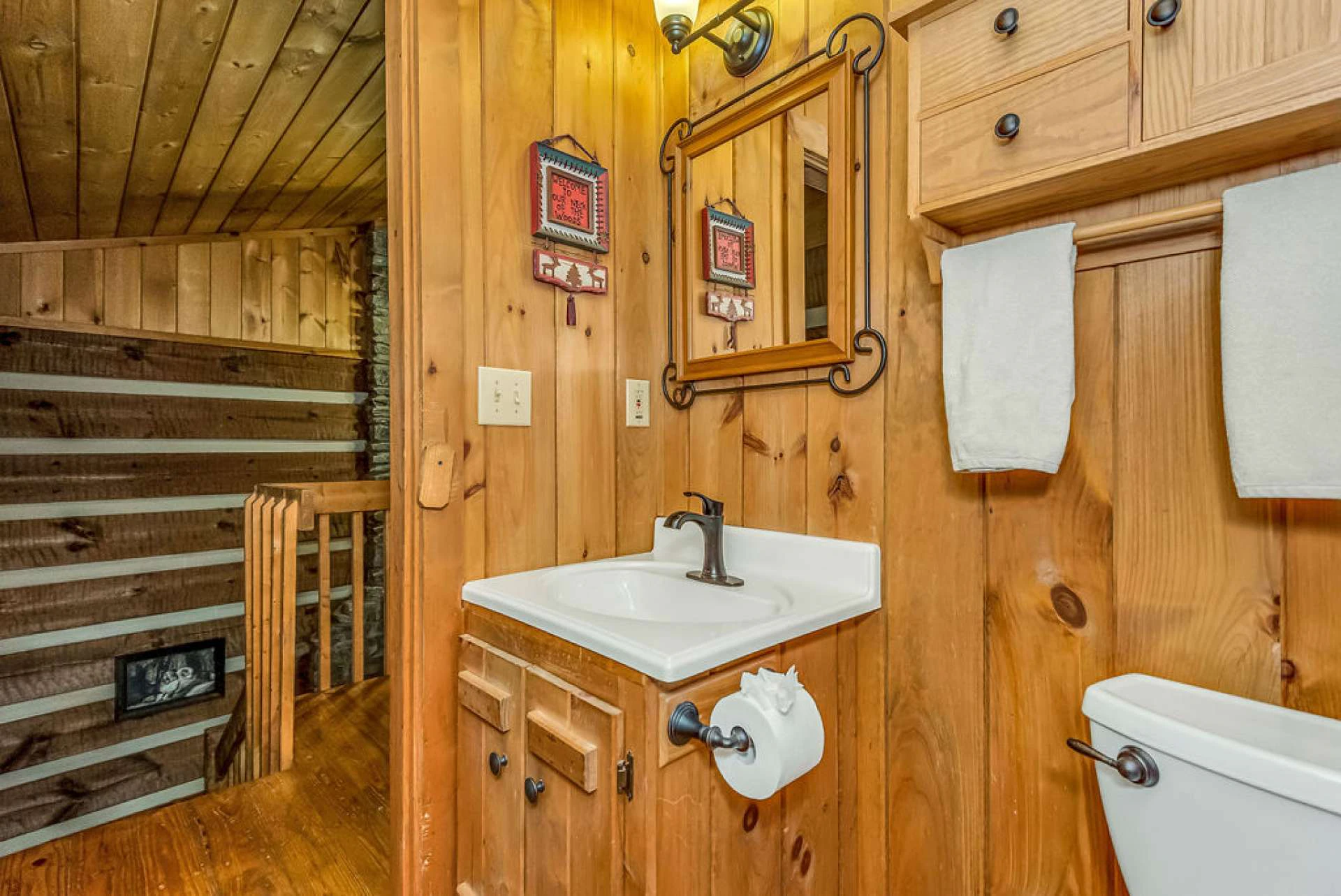 Image number 5 for the current listing
