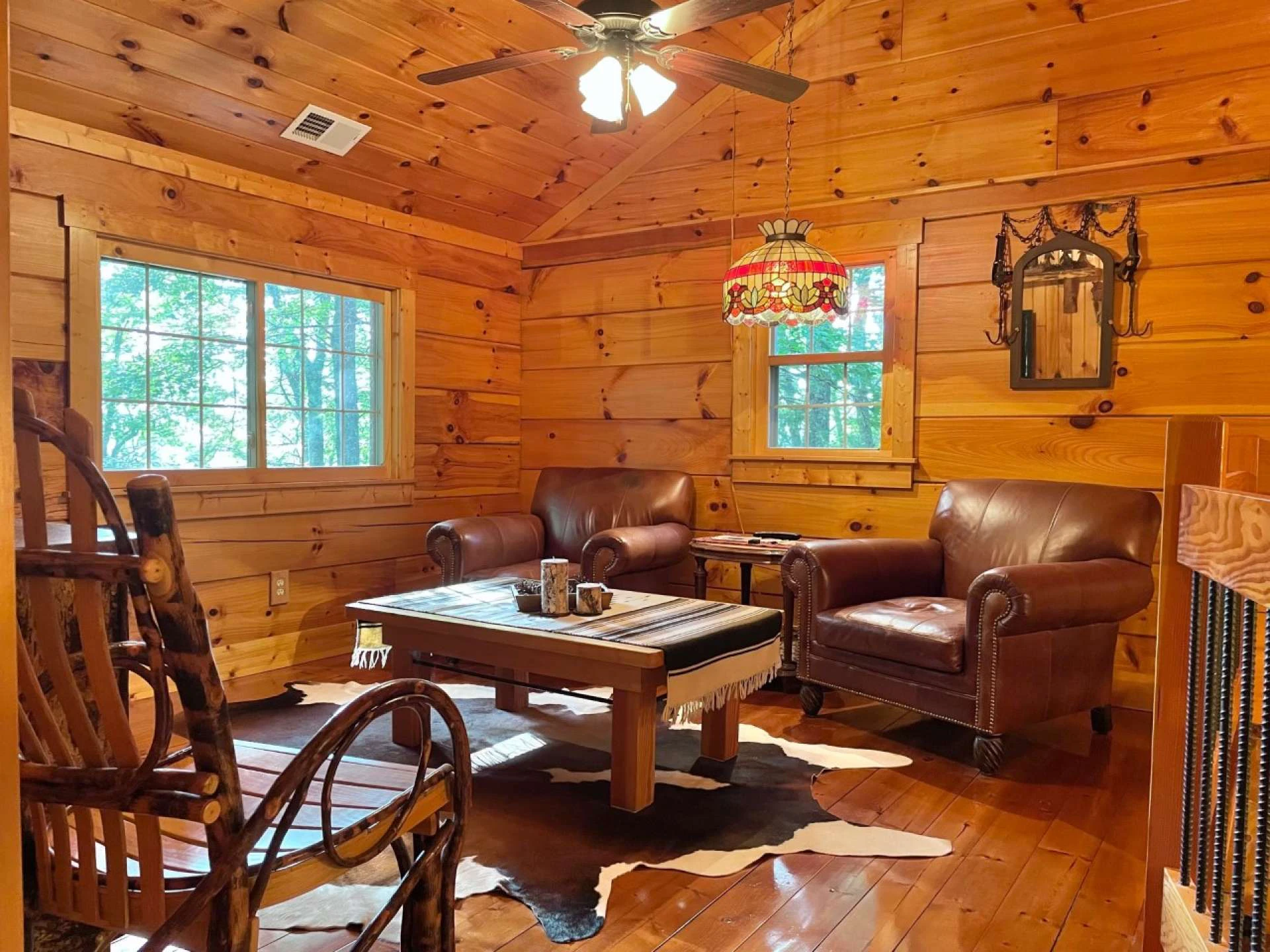 Image number 5 for the current listing