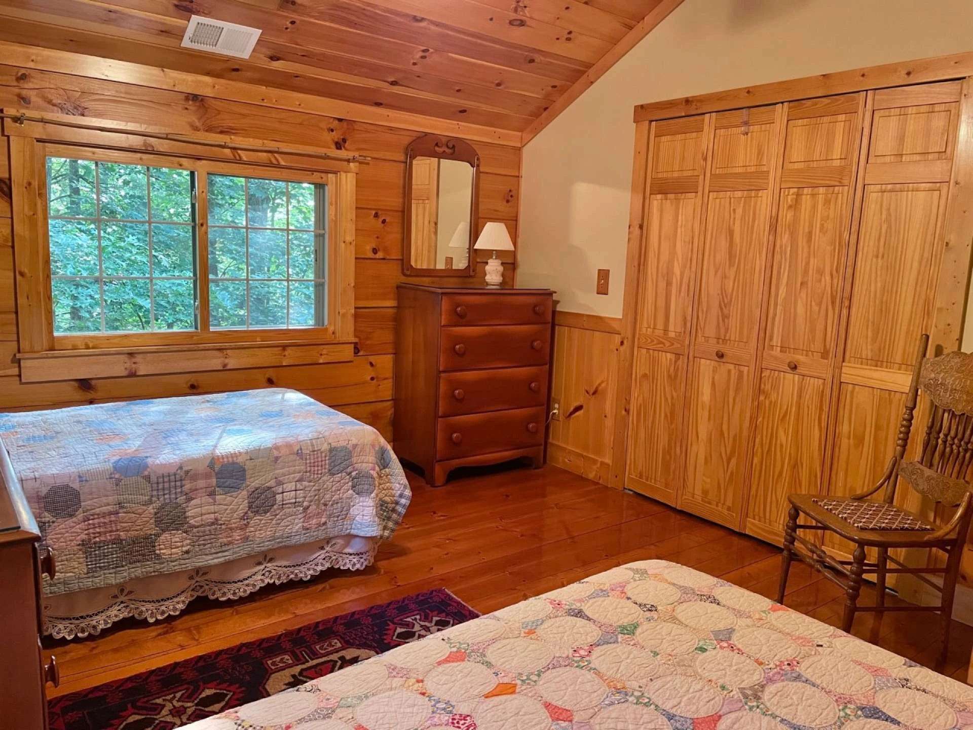 Image number 7 for the current listing