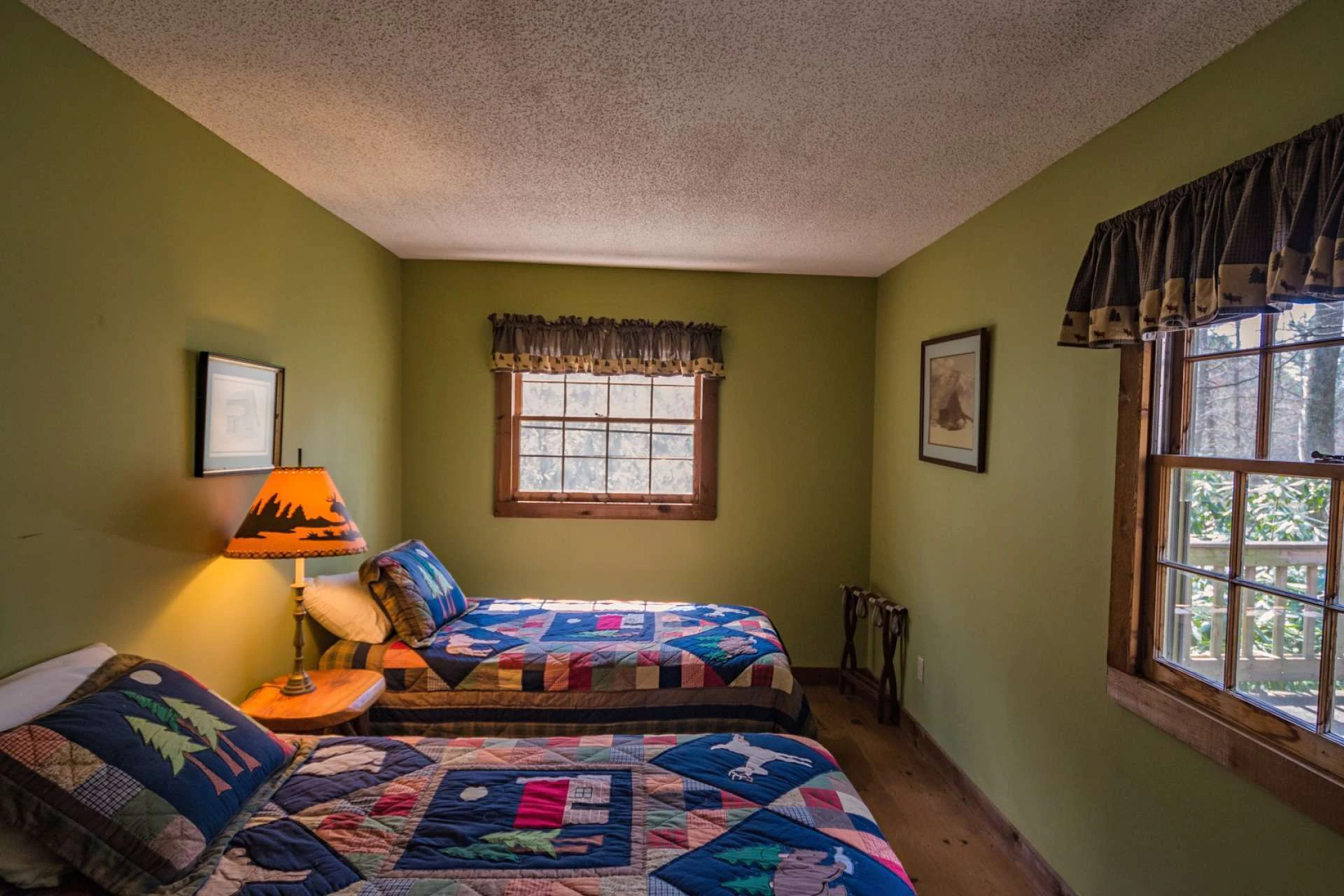 Image number 6 for the current listing