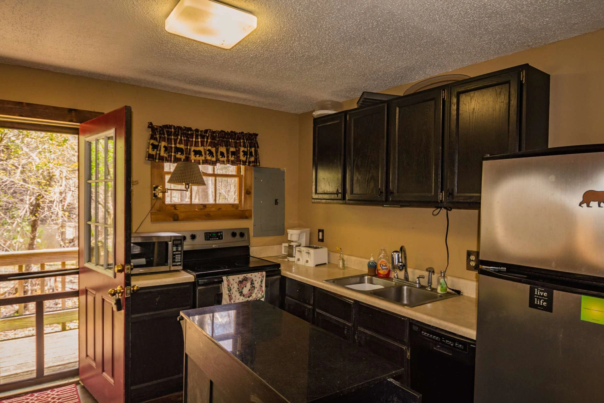 Image number 5 for the current listing