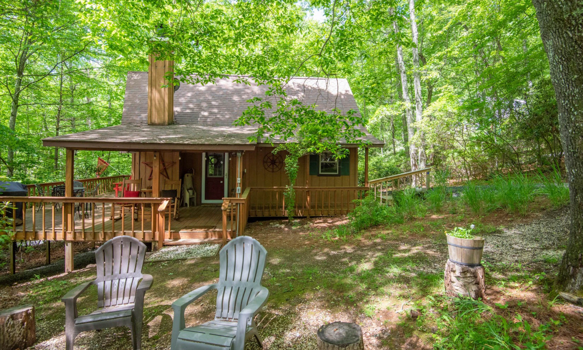 Image number 1 for the current listing