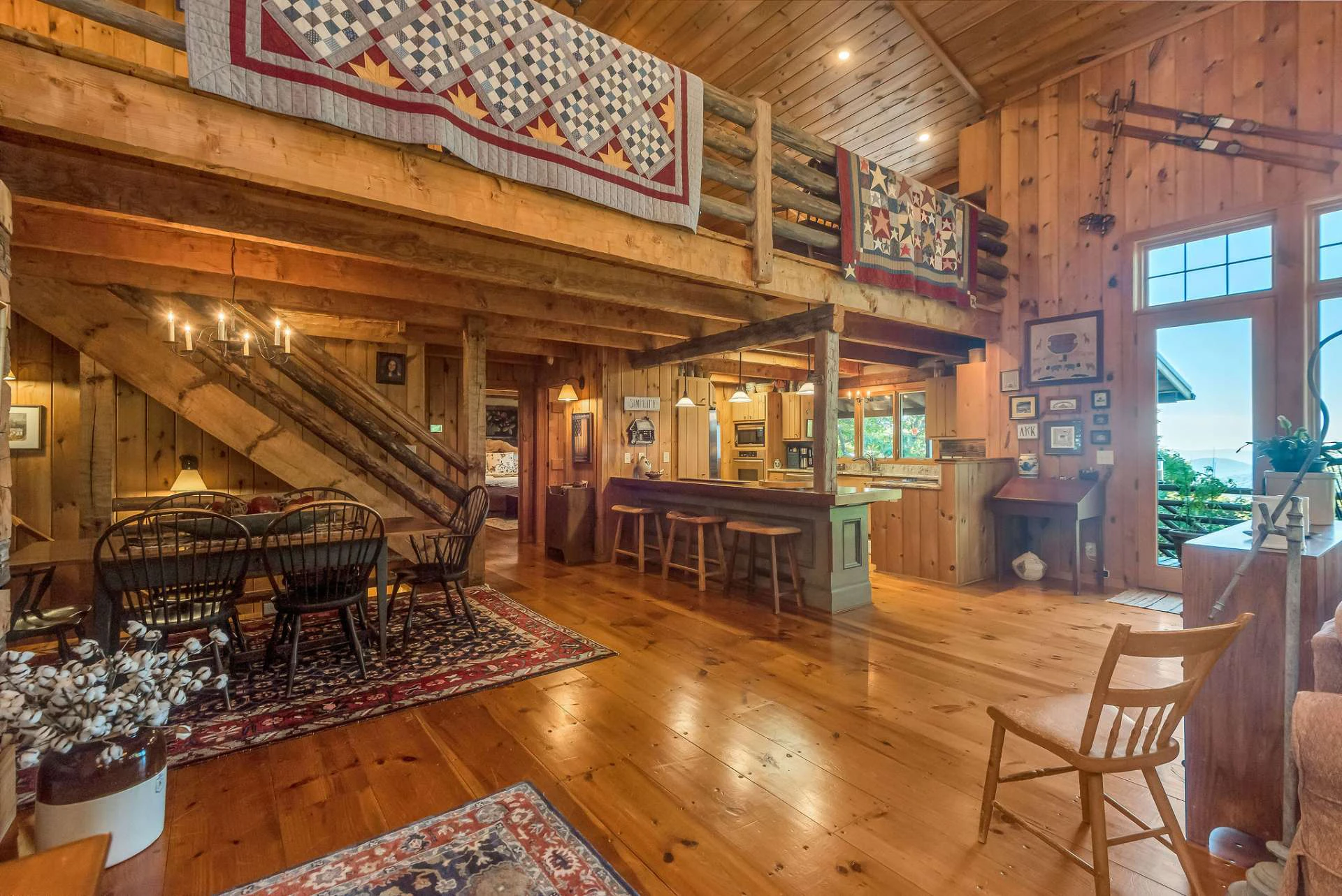 Image number 39 for the current listing