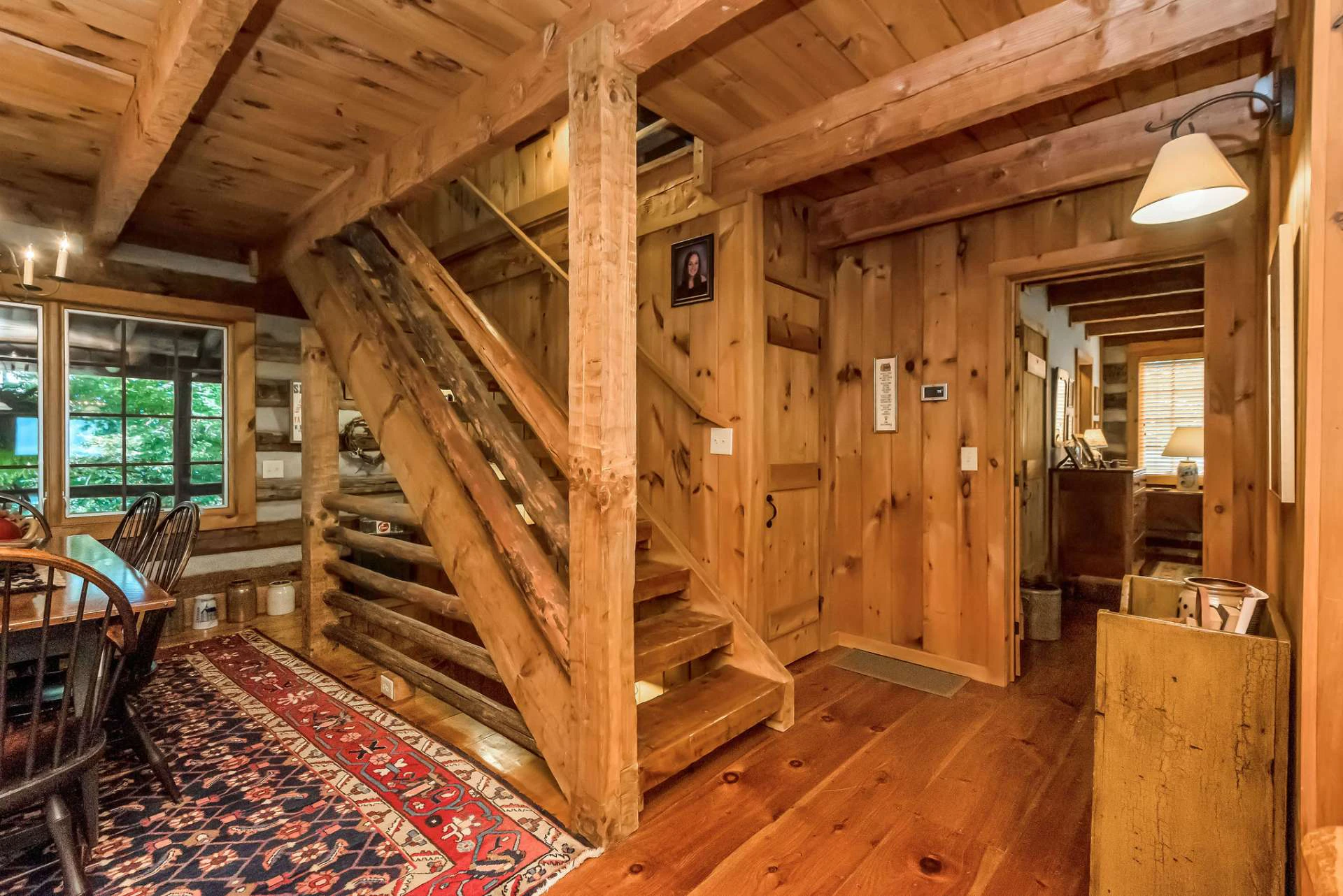 Image number 4 for the current listing