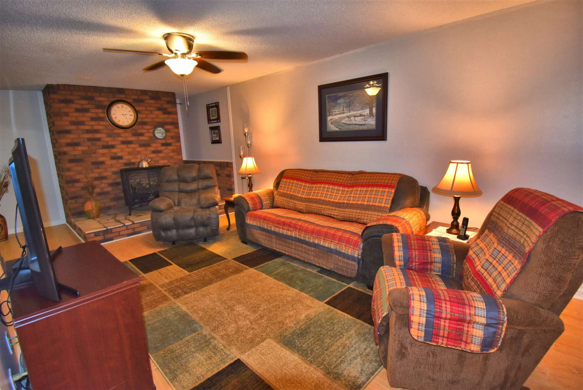Image number 2 for the current listing