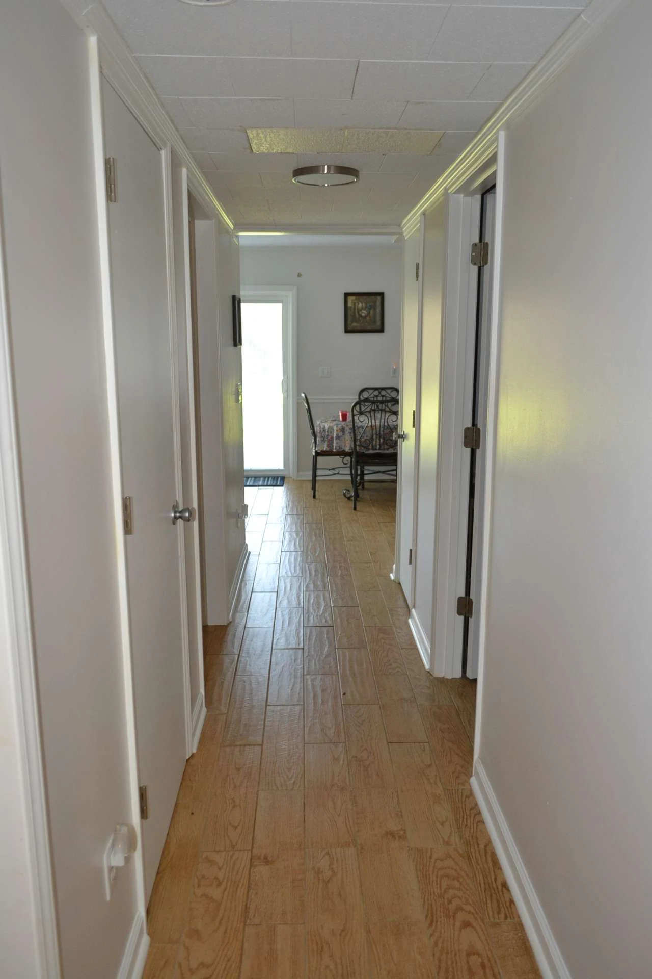 Image number 15 for the current listing