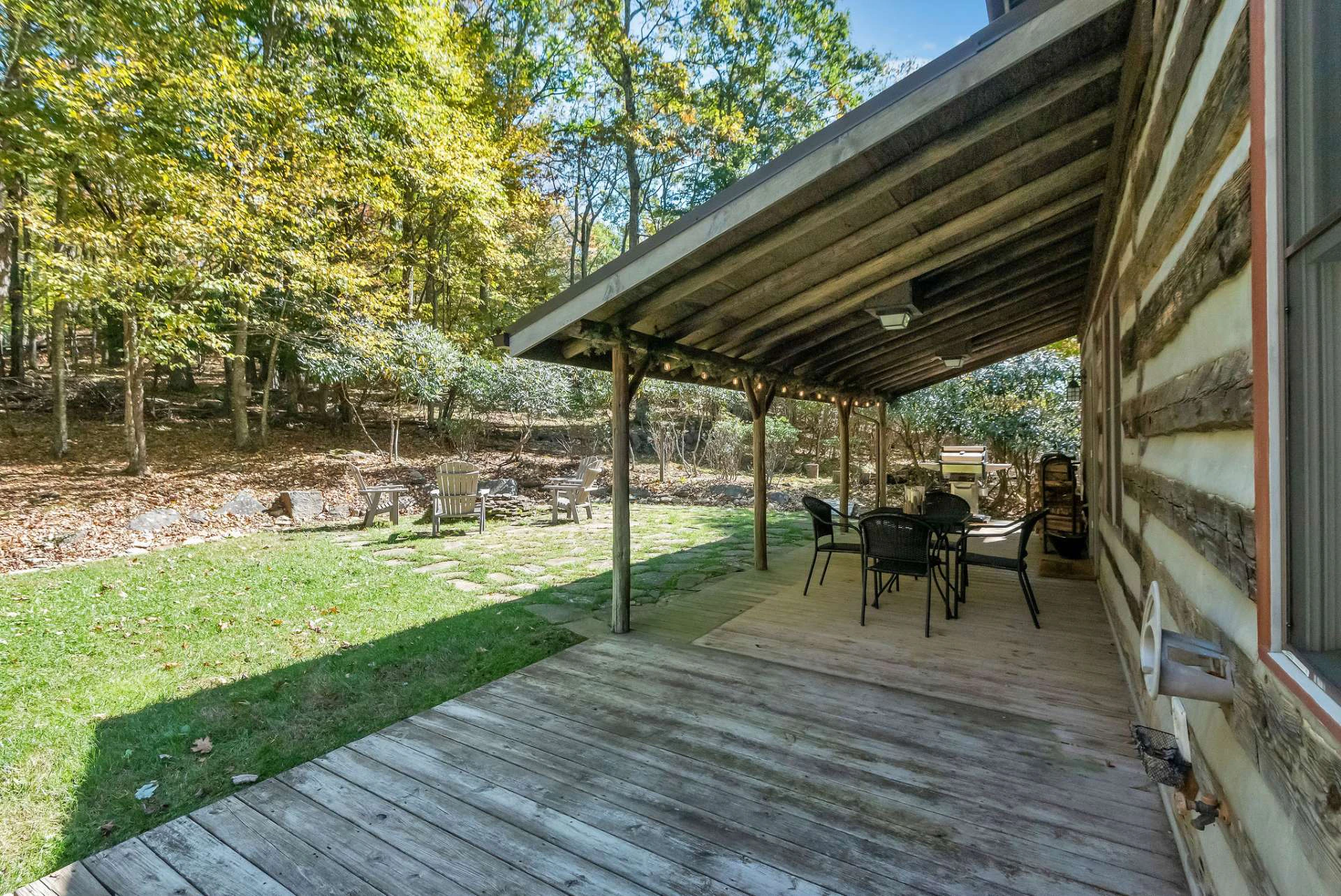 Image number 19 for the current listing