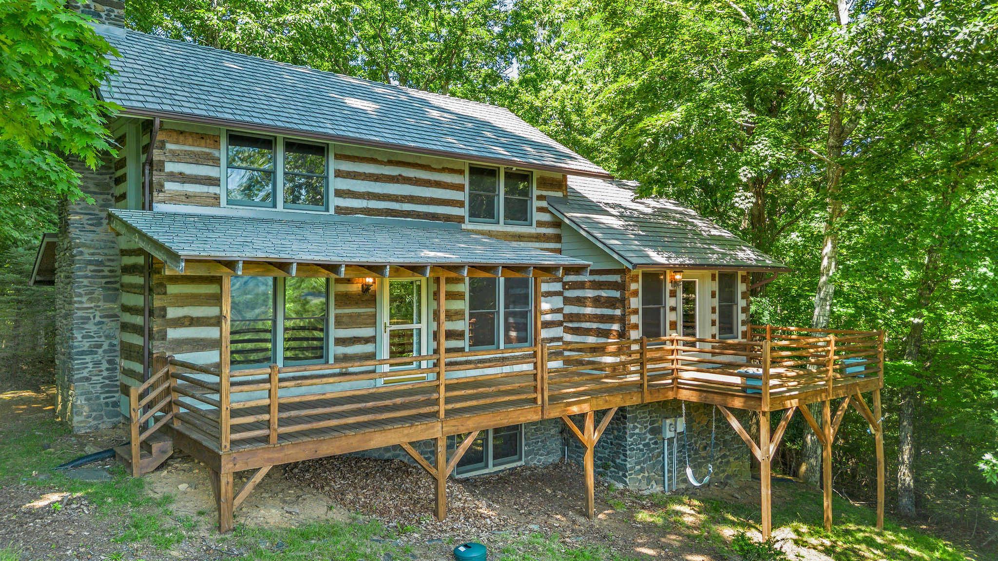 Image number 2 for the current listing