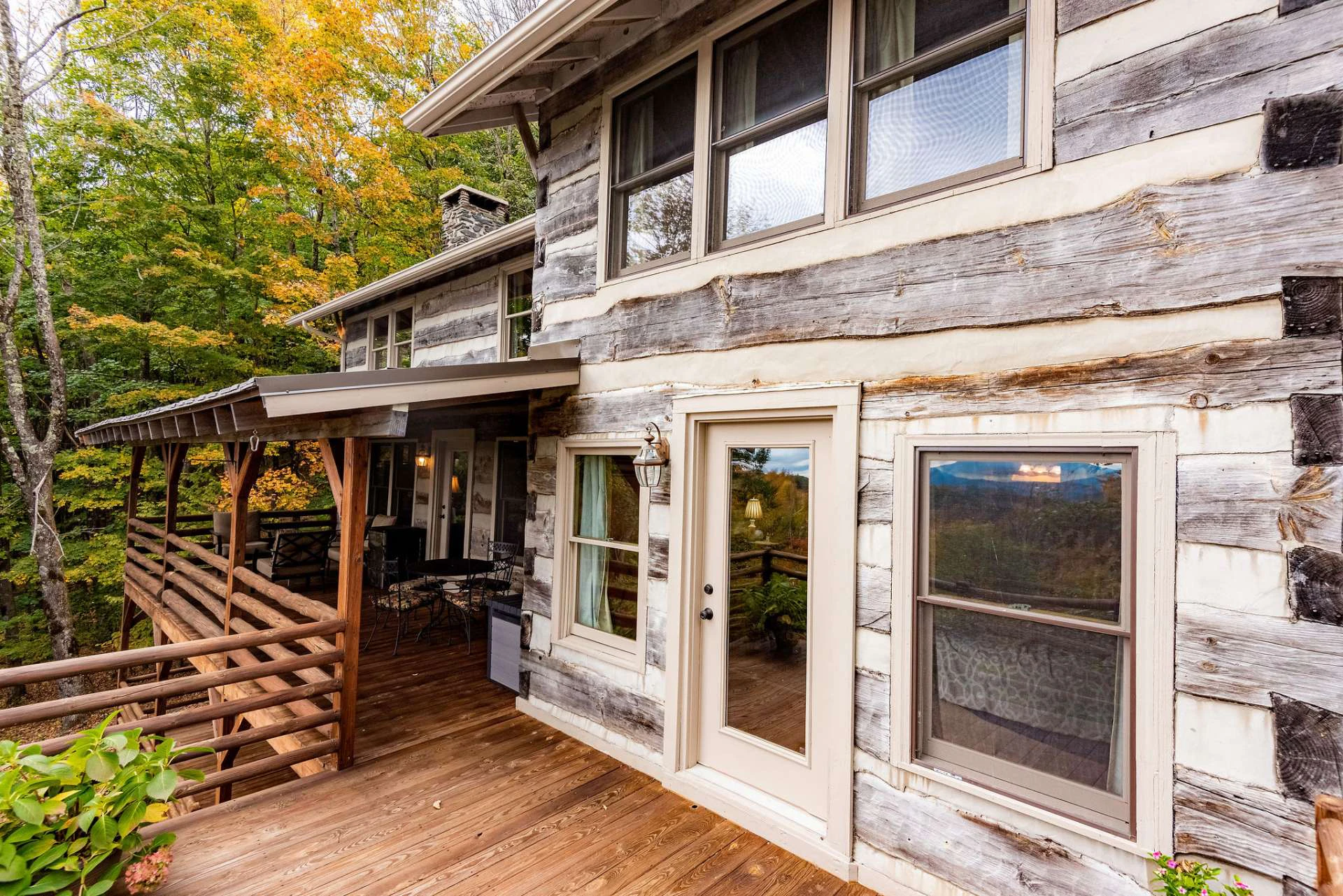 Image number 9 for the current listing