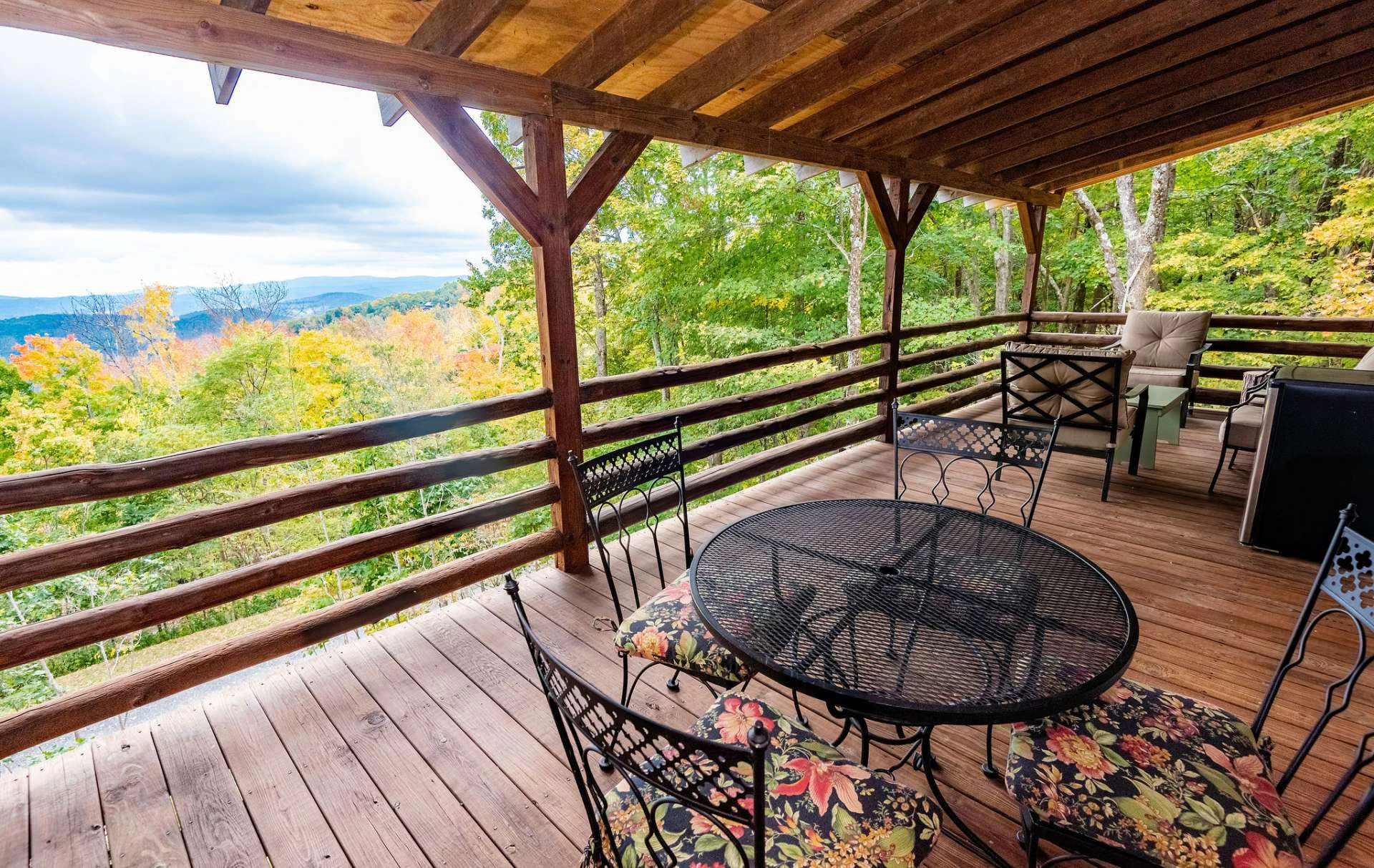 Image number 5 for the current listing