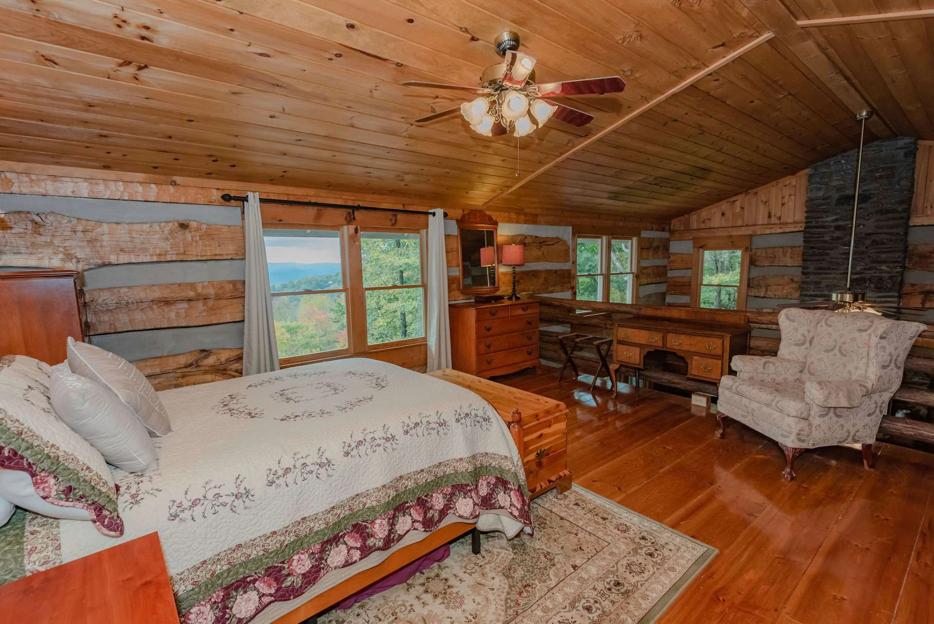 Image number 11 for the current listing