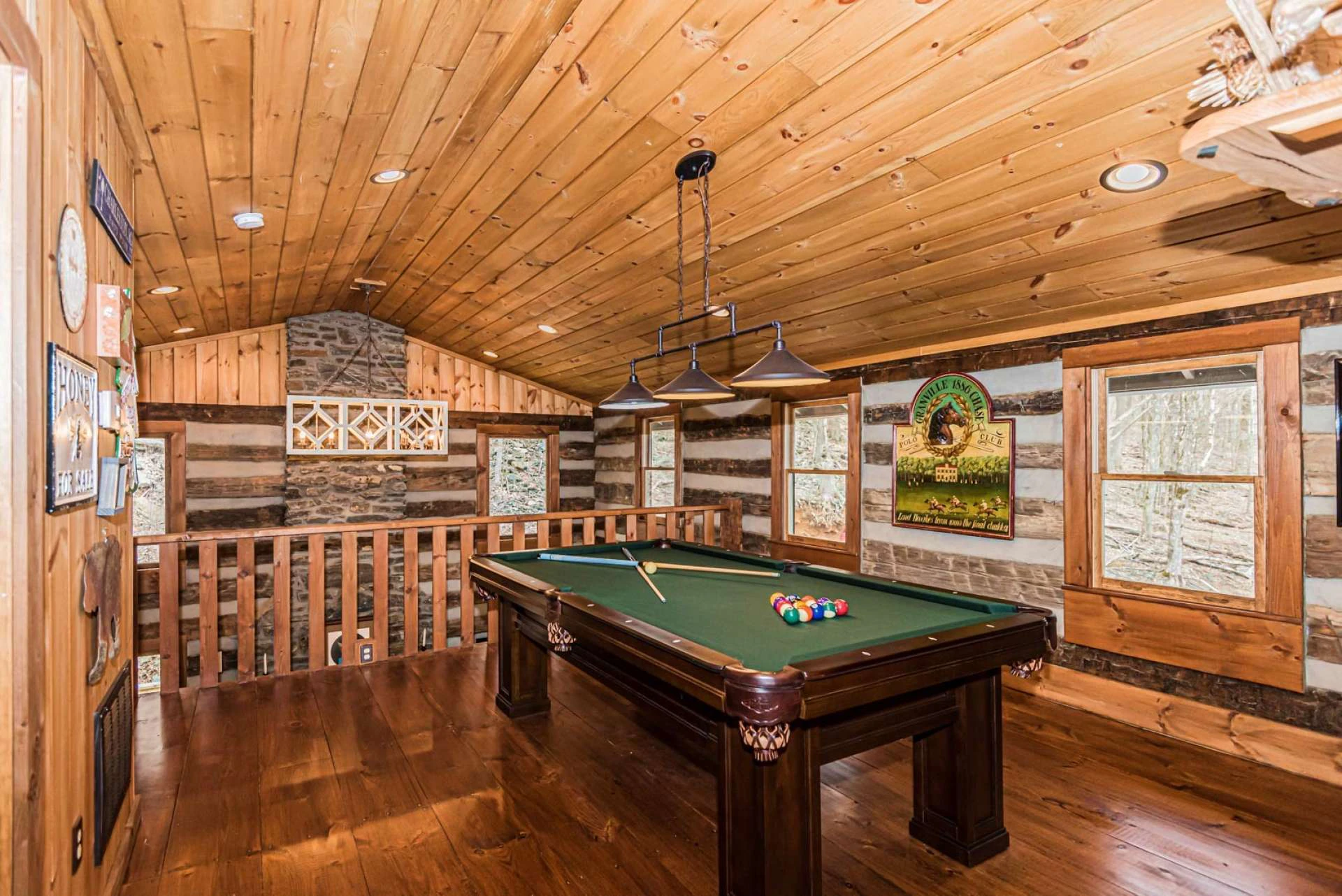 Image number 3 for the current listing