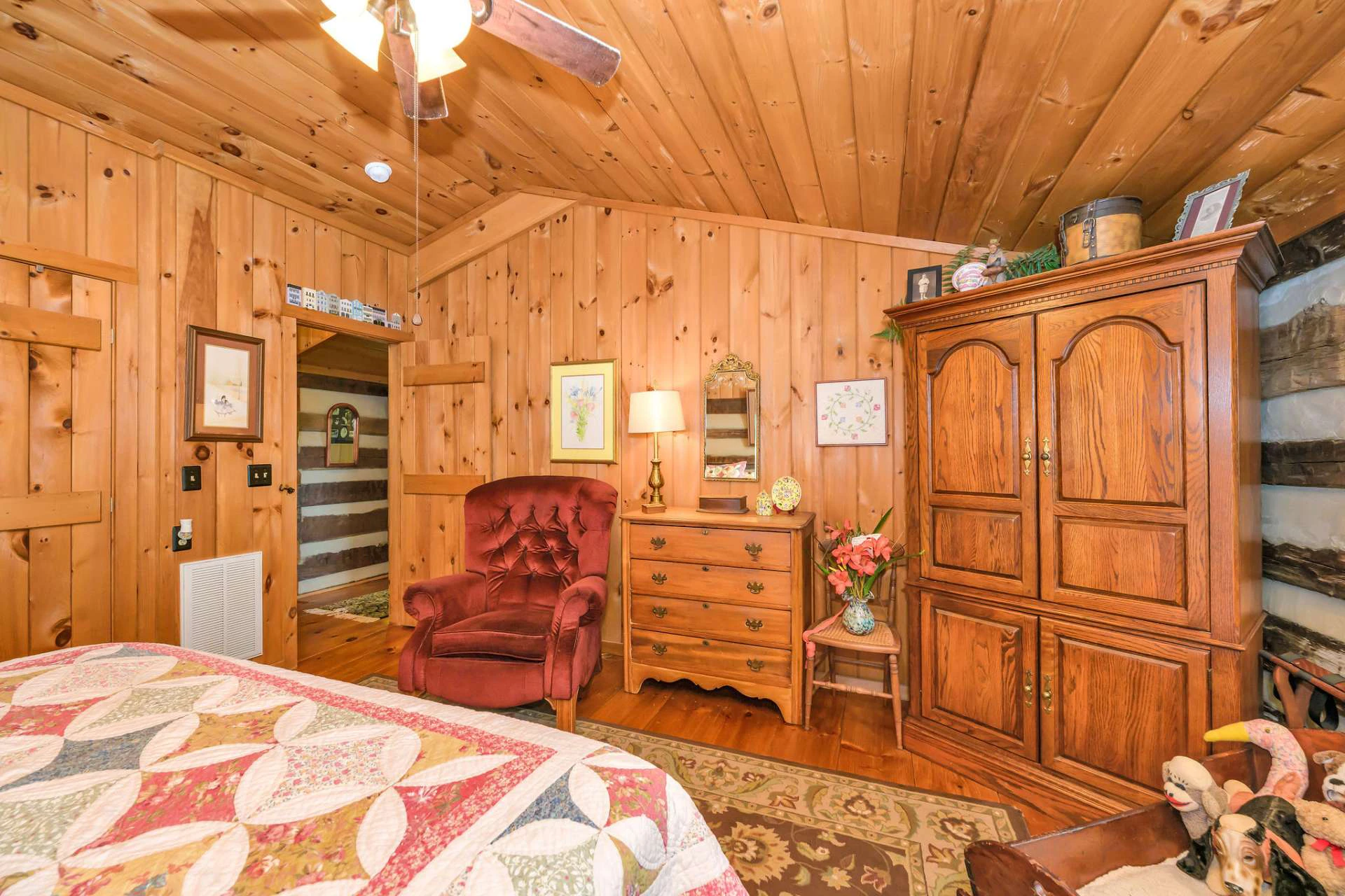 Image number 5 for the current listing