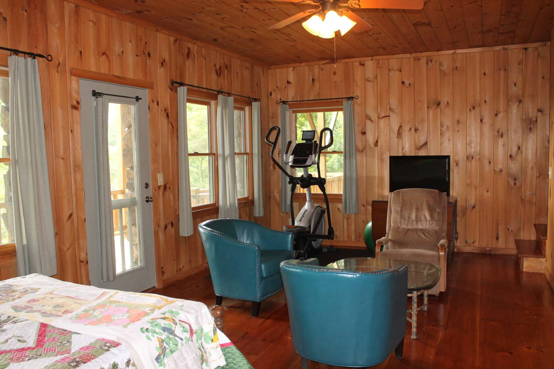 Image number 2 for the current listing