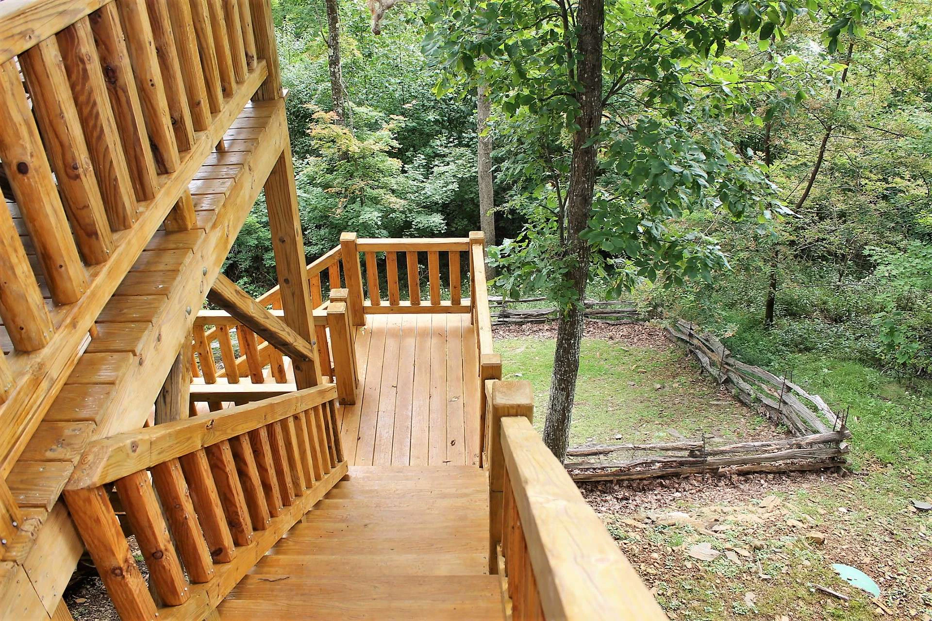 Image number 4 for the current listing