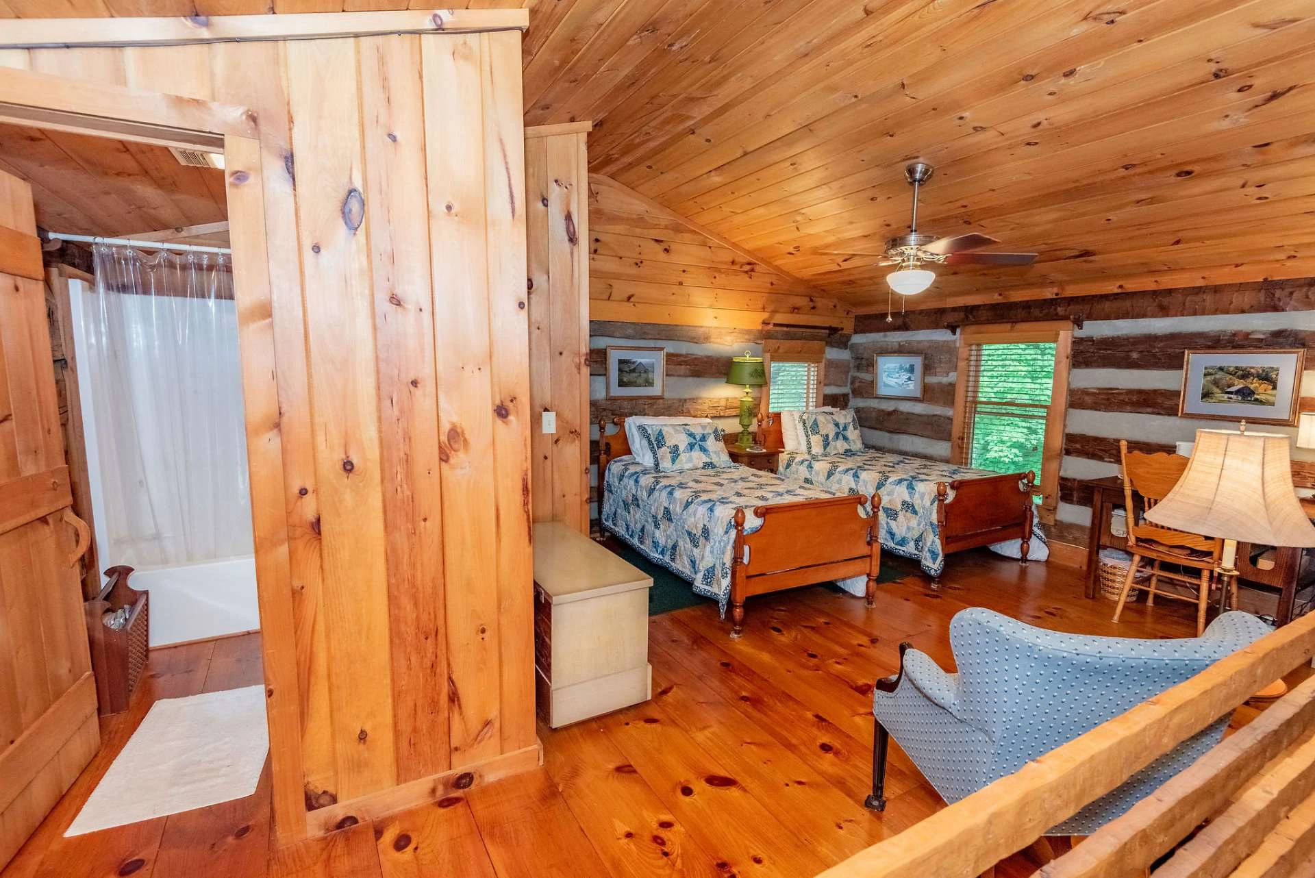 Image number 5 for the current listing