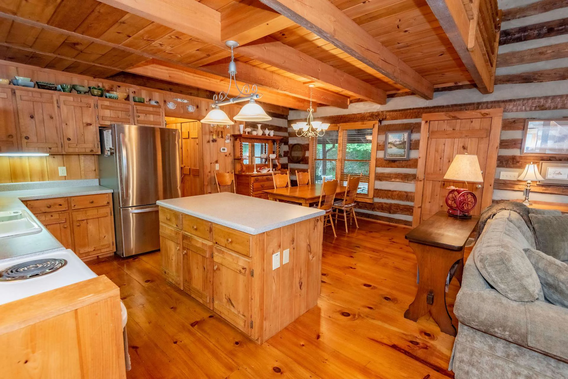 Image number 9 for the current listing