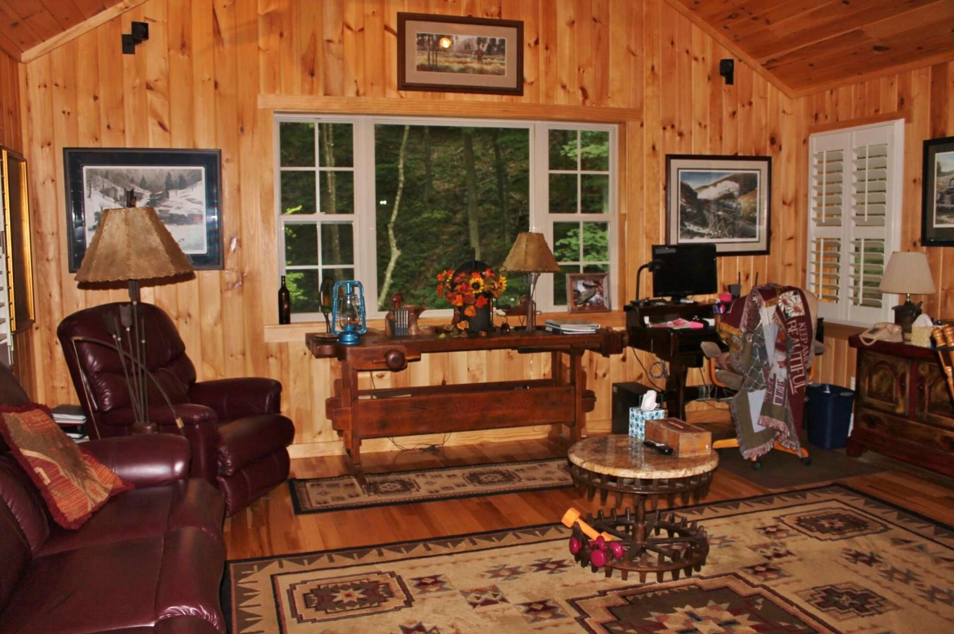 Image number 13 for the current listing