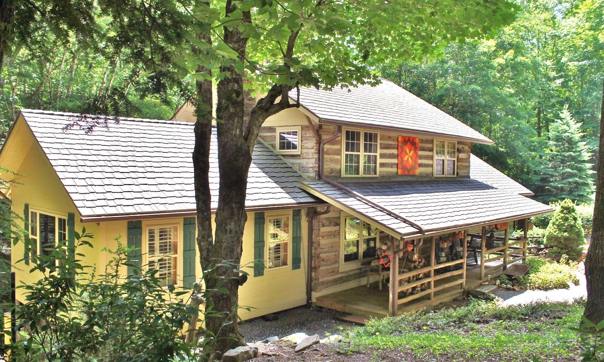Image number 1 for the current listing