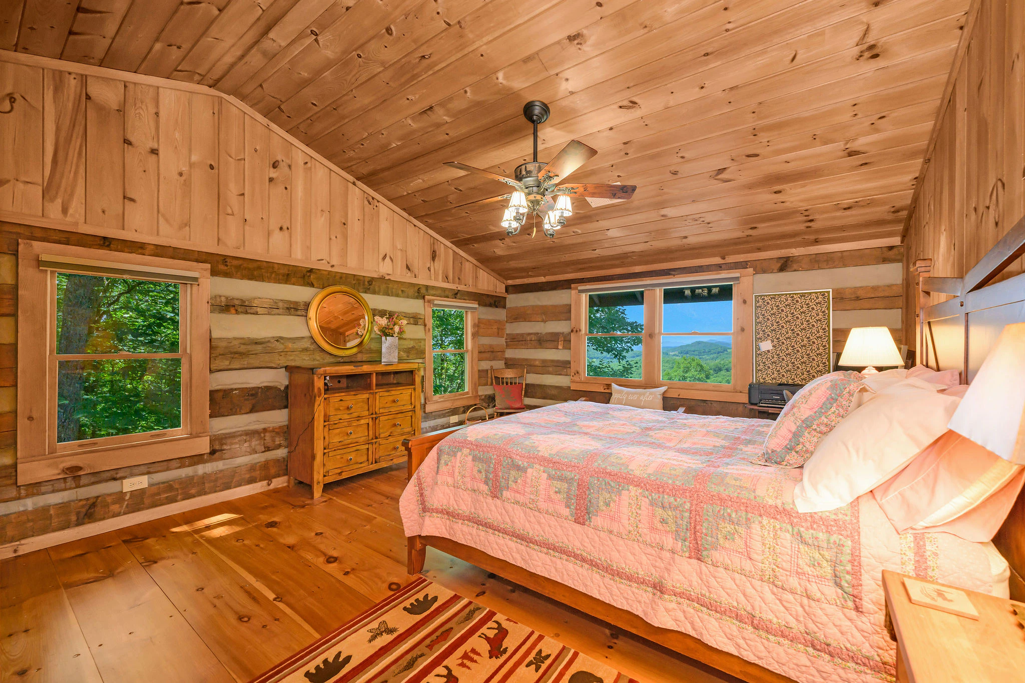 Image number 12 for the current listing