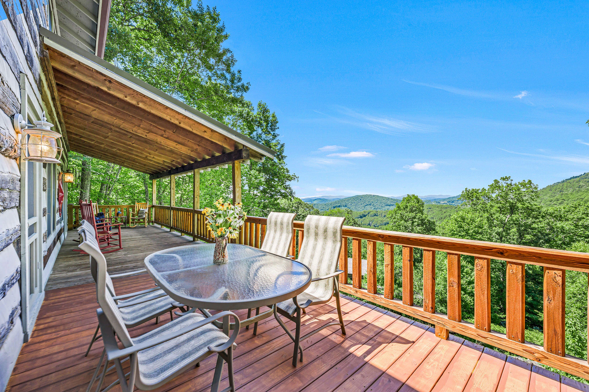 Image number 16 for the current listing