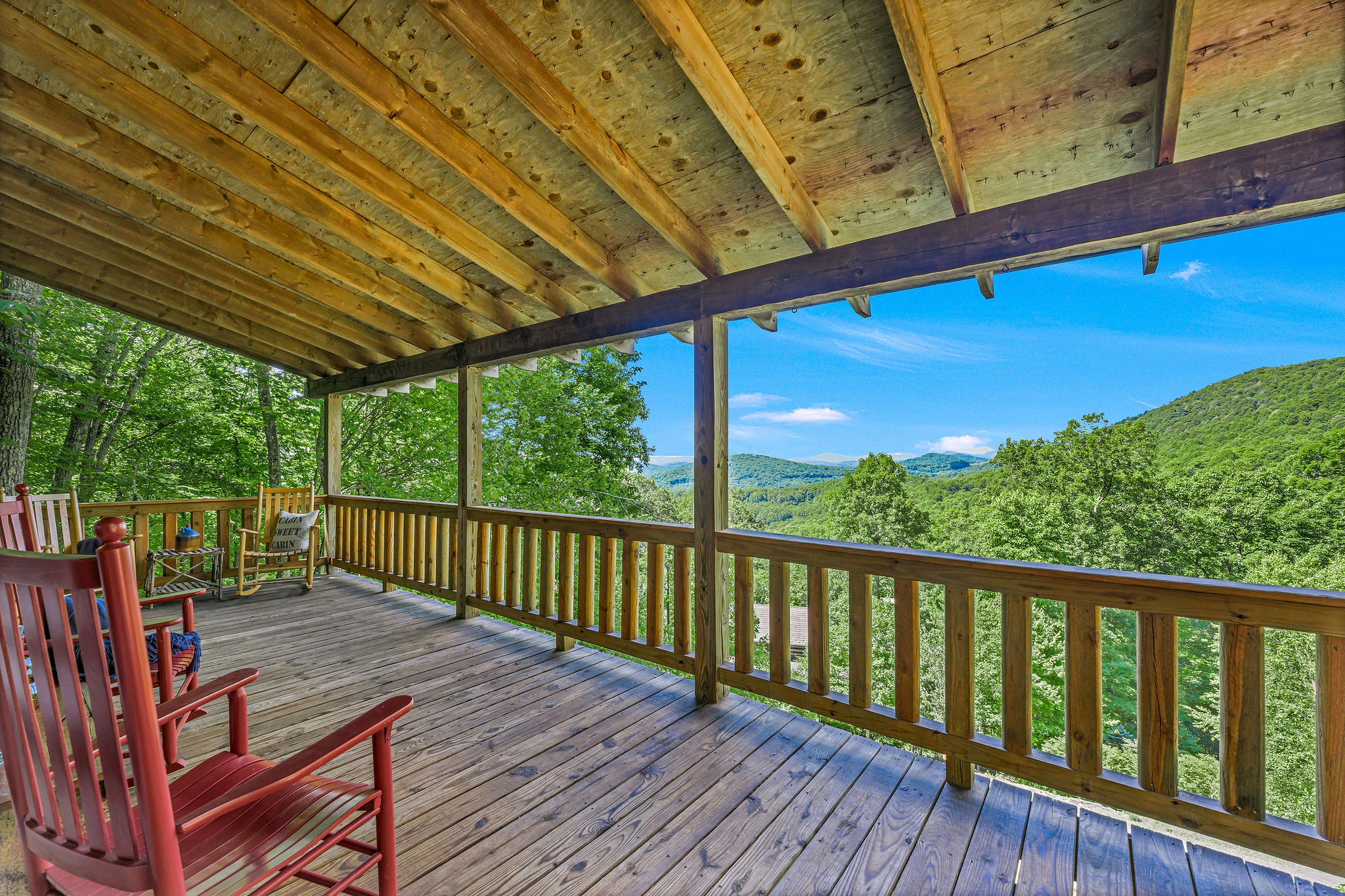 Image number 2 for the current listing