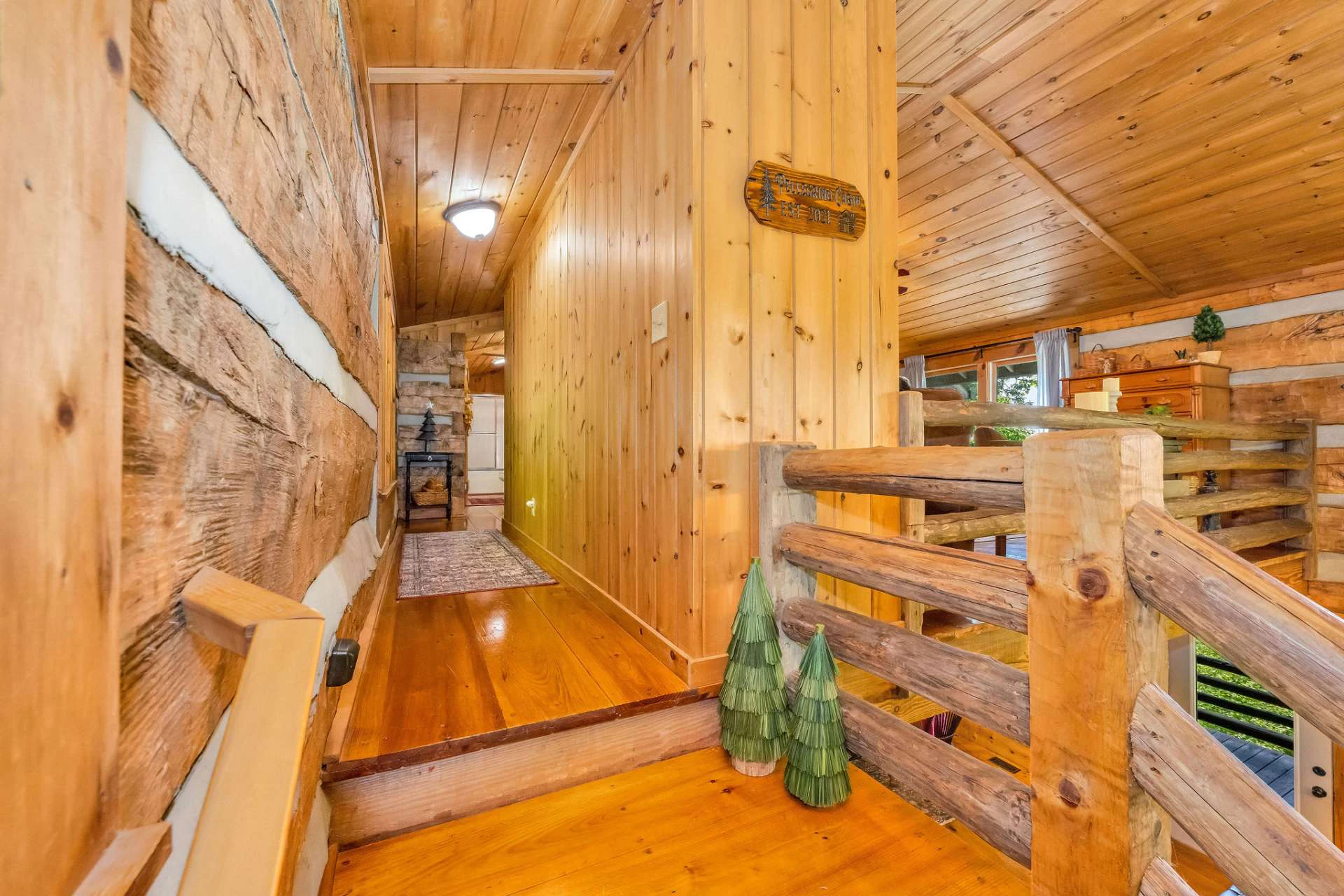 Image number 8 for the current listing