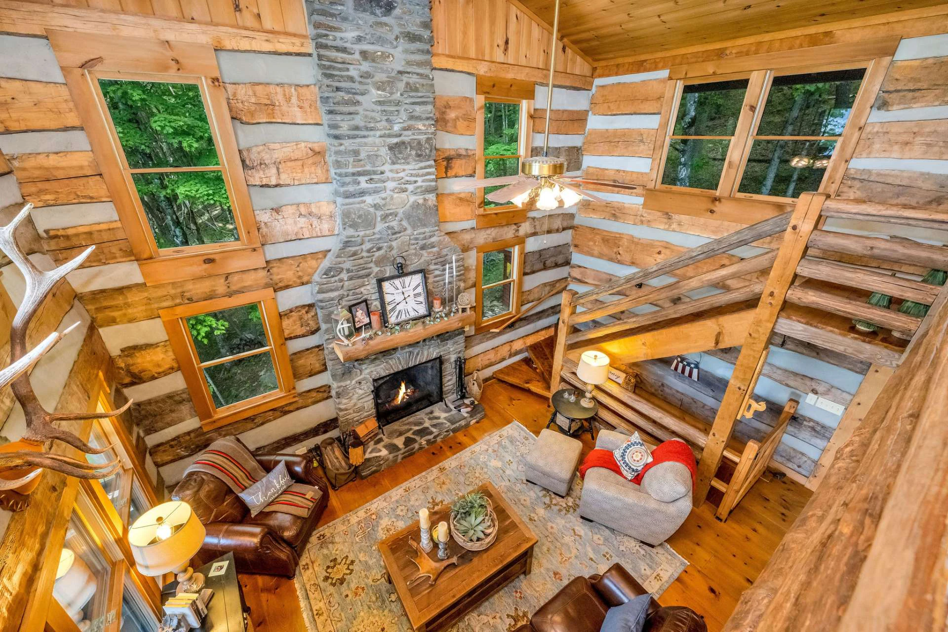 Image number 11 for the current listing