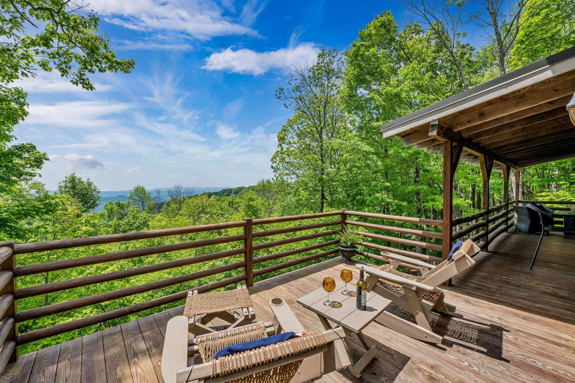 Image number 5 for the current listing