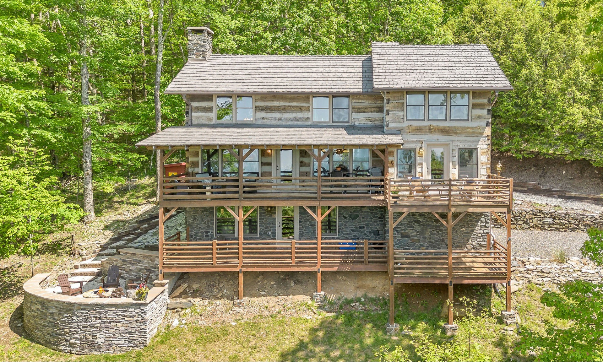 Image number 1 for the current listing
