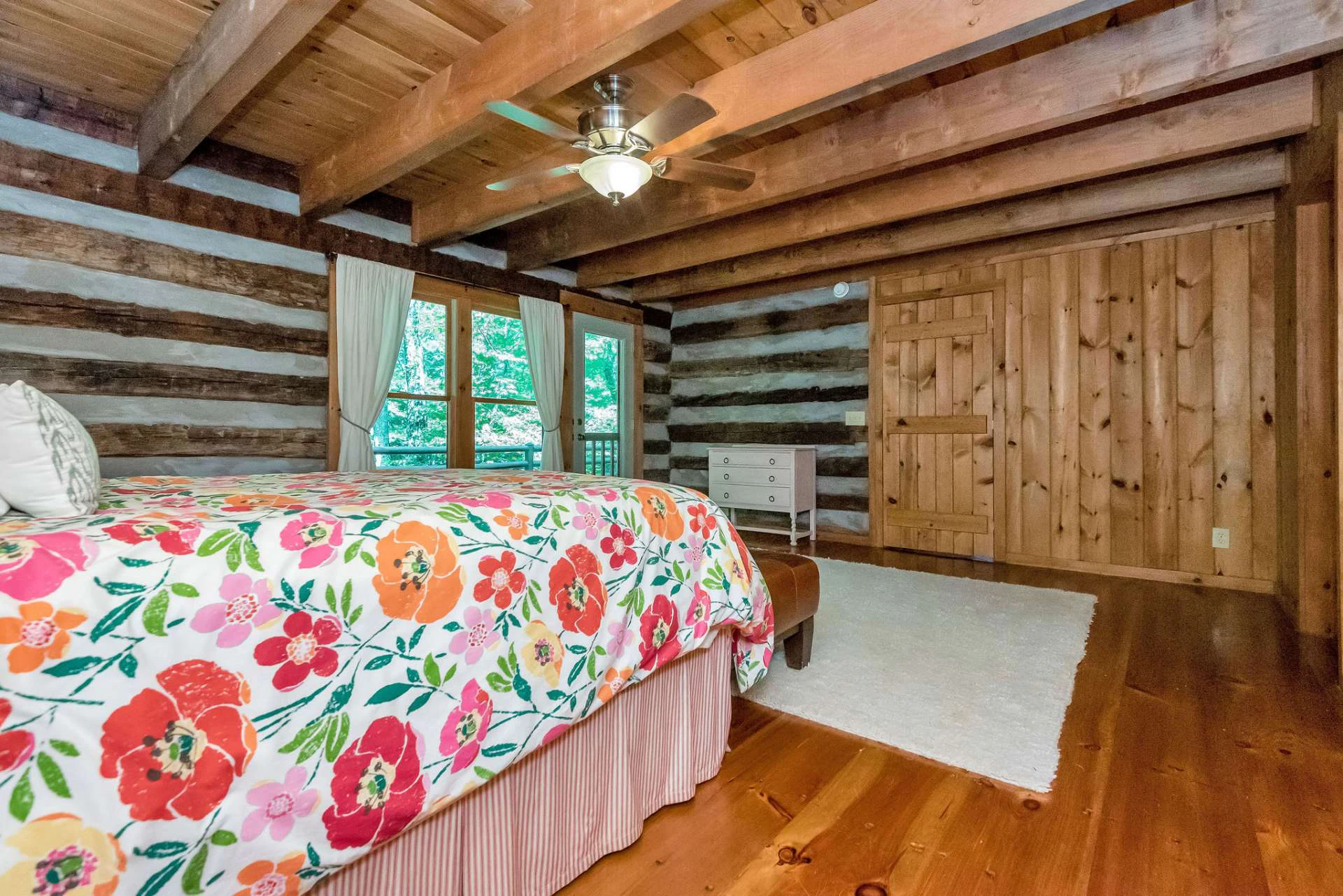 Image number 40 for the current listing