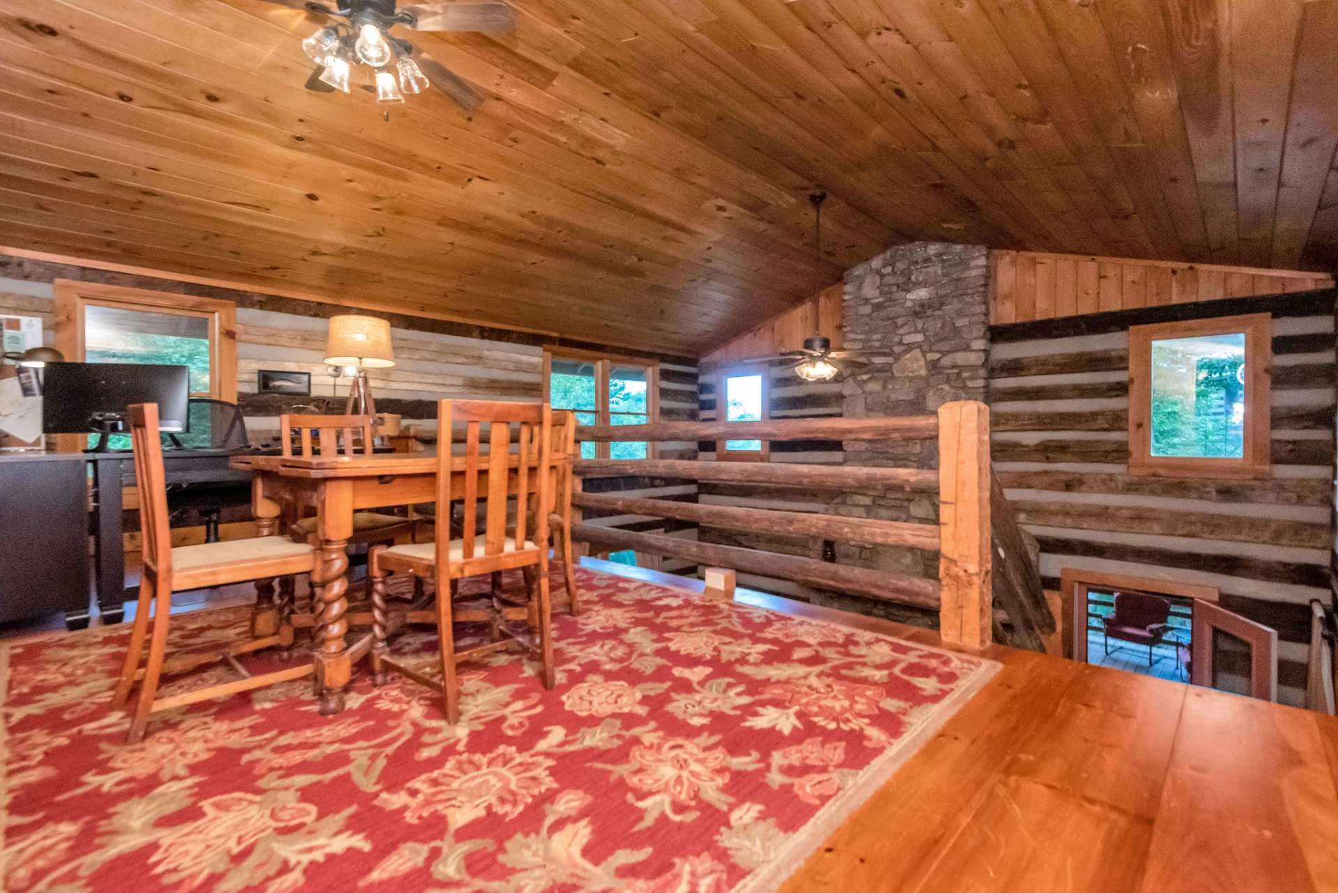 Image number 7 for the current listing