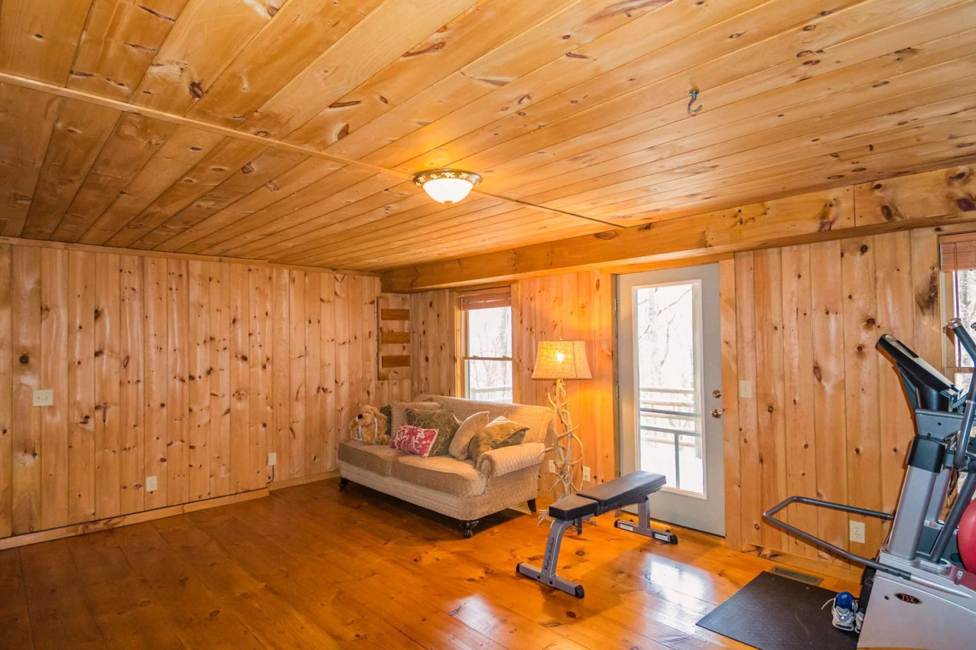 Image number 9 for the current listing